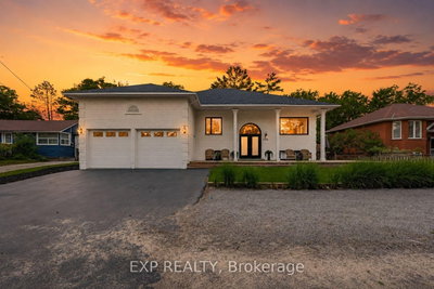 256 Old Mosley Street • Wasaga Beach, ON photo 2