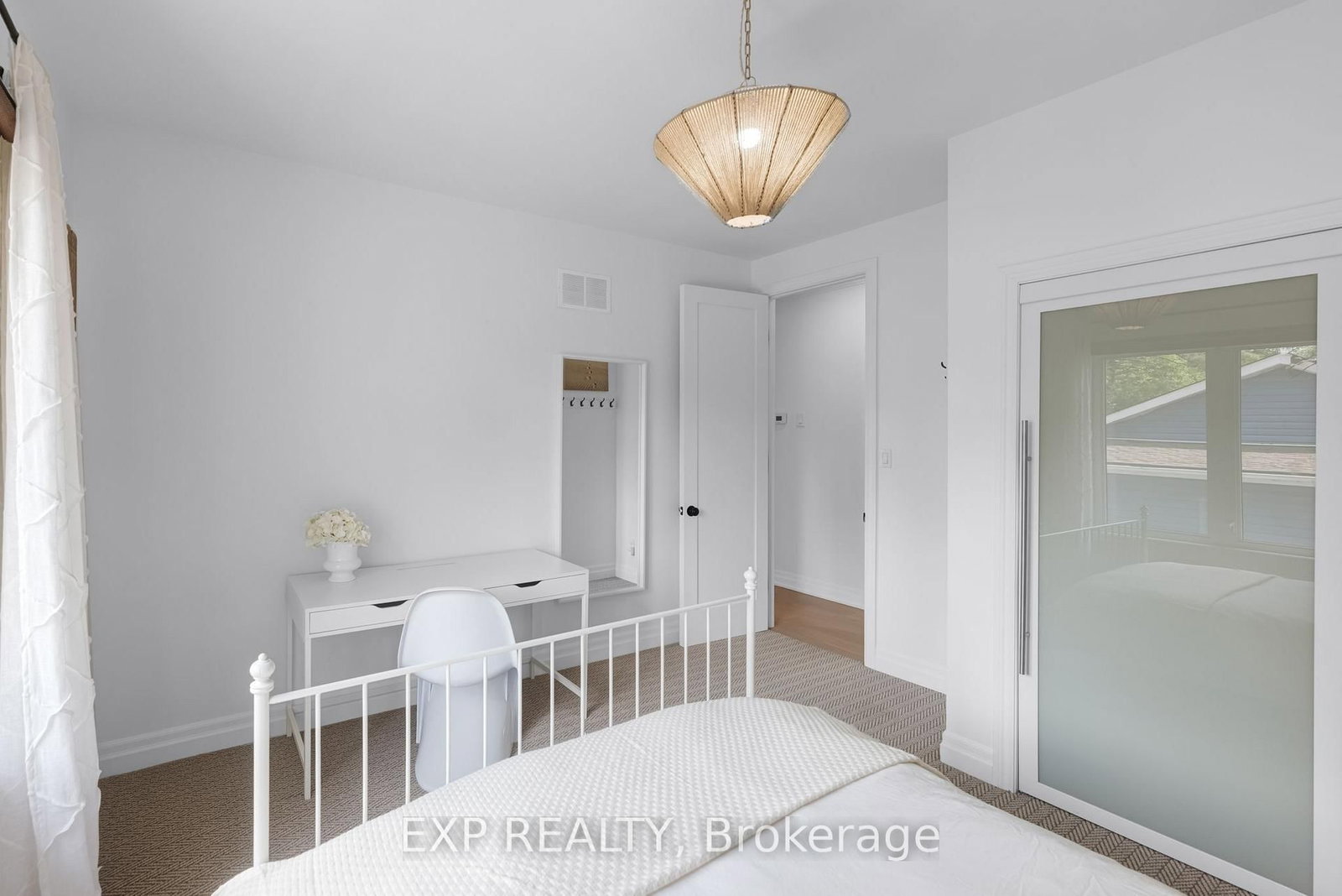 256 Old Mosley Street • Wasaga Beach, ON photo 21