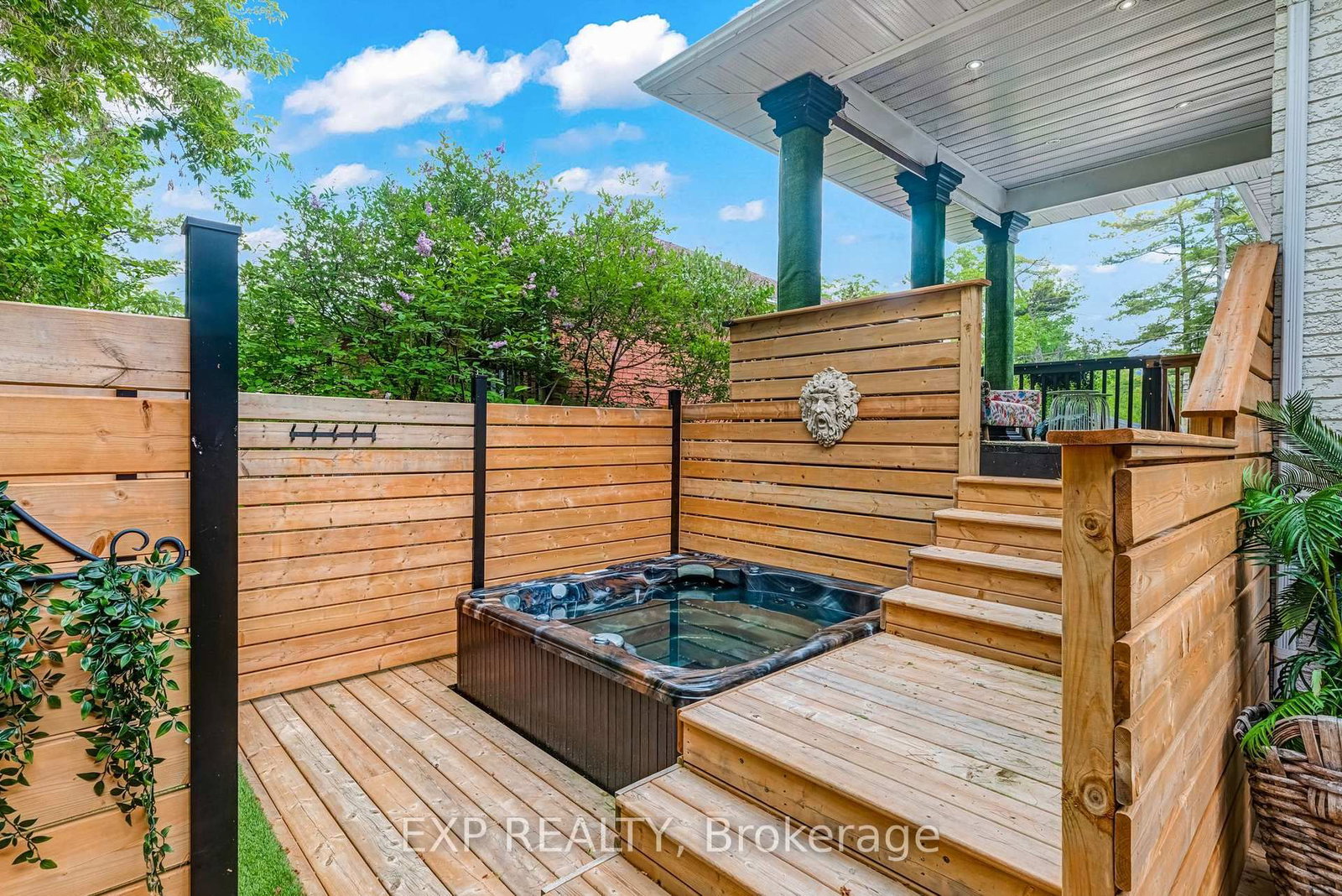 256 Old Mosley Street • Wasaga Beach, ON photo 41