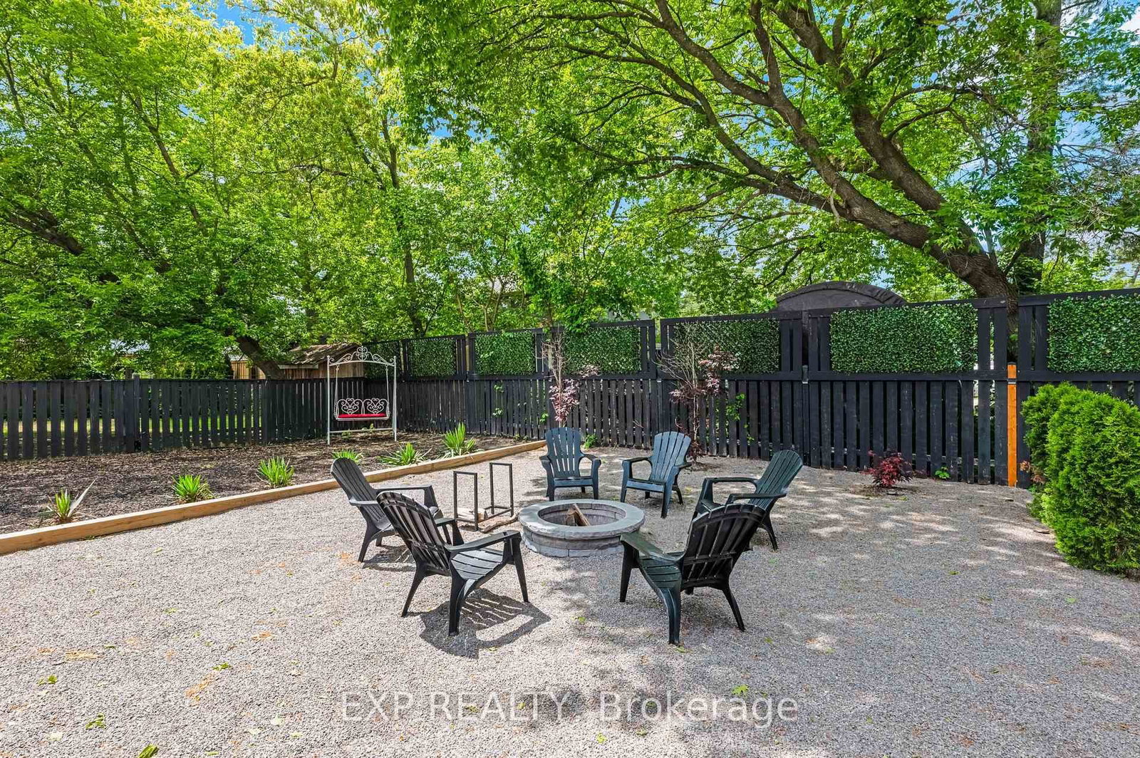 256 Old Mosley Street • Wasaga Beach, ON photo 44