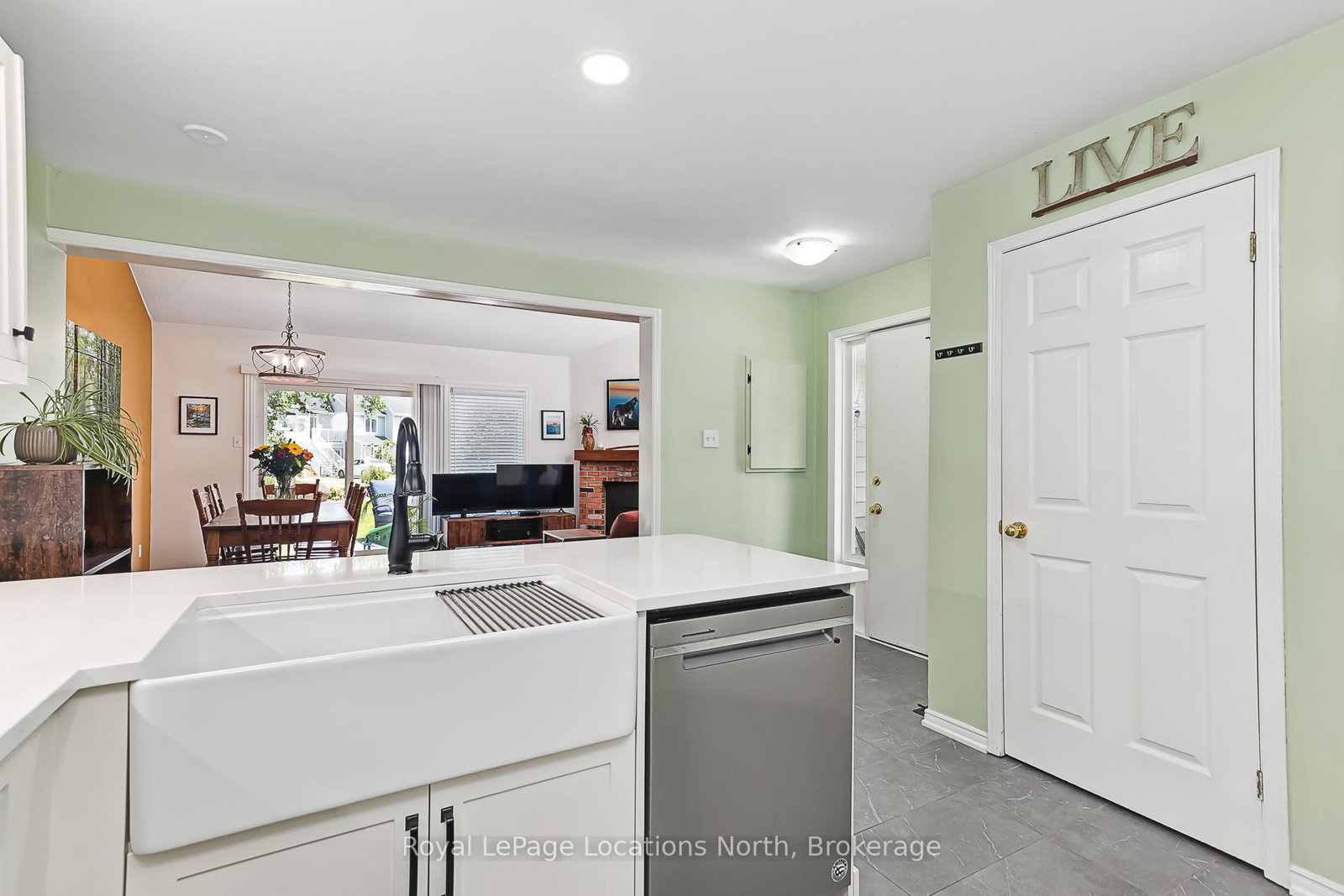 55 Trott Boulevard • #139 • Collingwood, ON photo 5