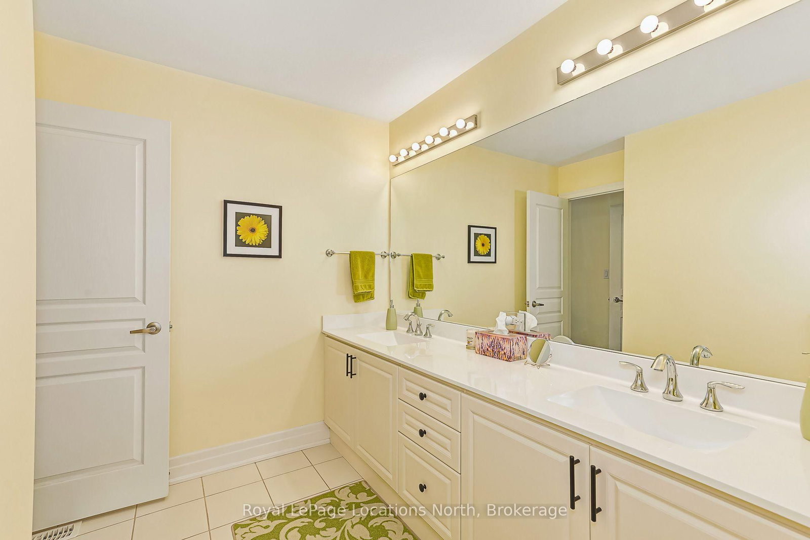 7 Collship Lane • Collingwood, ON photo 11