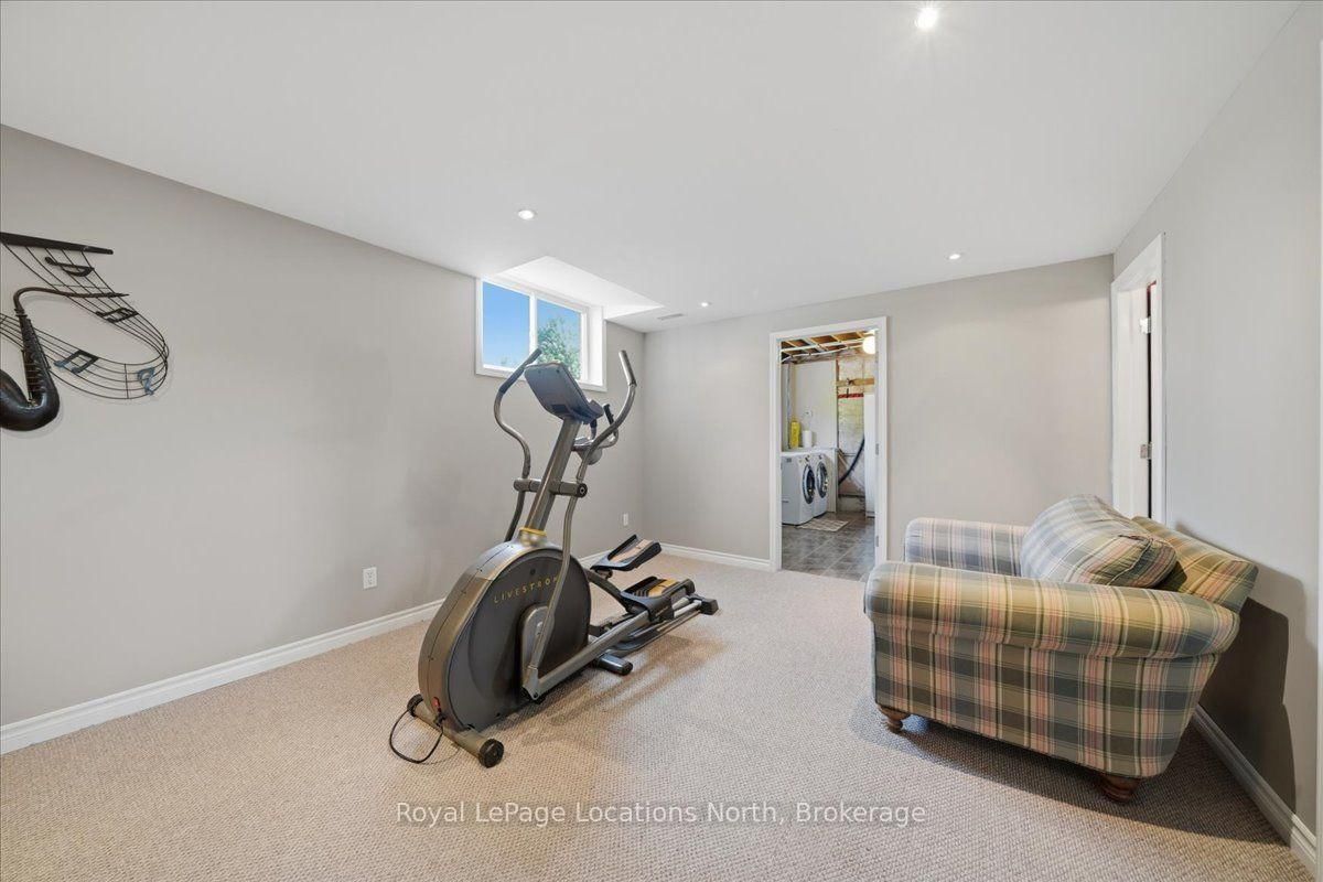 402 Ramblewood Drive • Wasaga Beach, ON photo 26