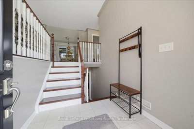 402 Ramblewood Drive • Wasaga Beach, ON photo 3