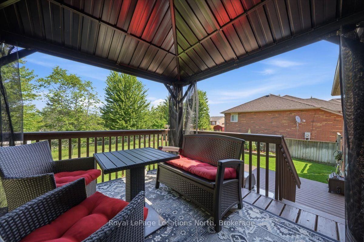 402 Ramblewood Drive • Wasaga Beach, ON photo 32