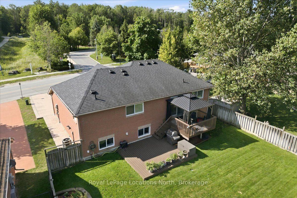 402 Ramblewood Drive • Wasaga Beach, ON photo 37
