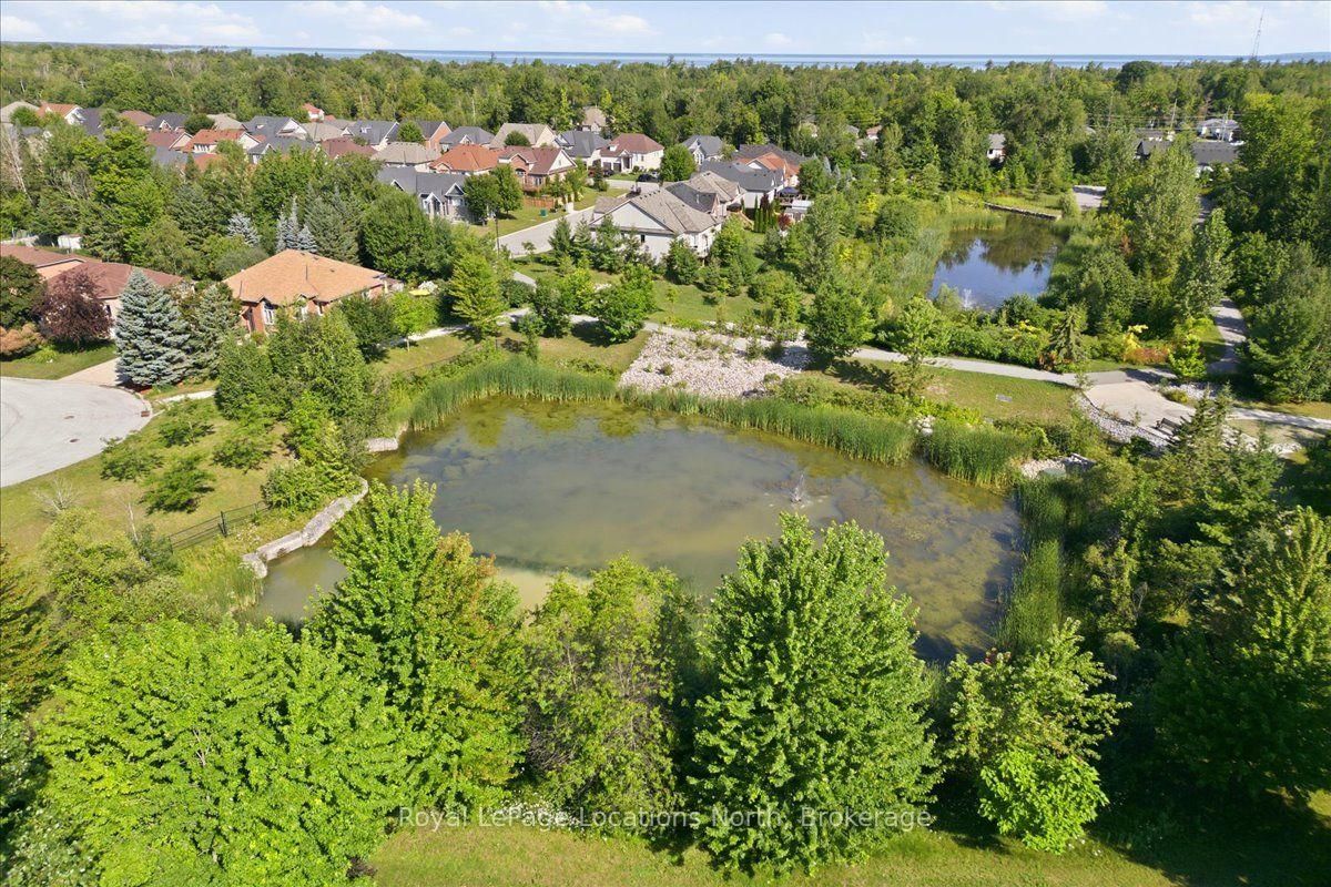 402 Ramblewood Drive • Wasaga Beach, ON photo 43