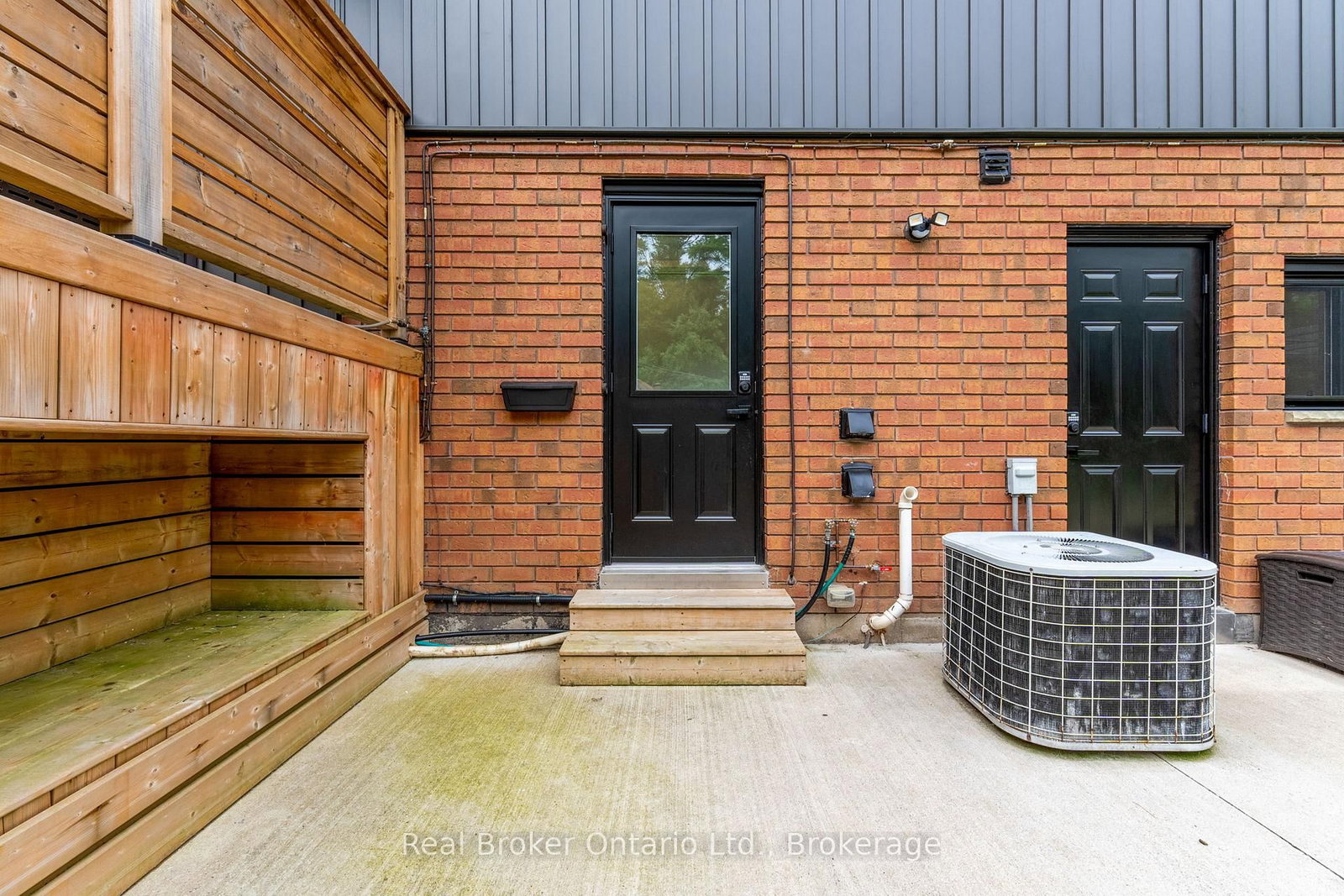 1819 Old Second Road S • Springwater, ON photo 26