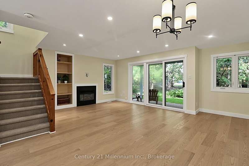 28 - 127 Fairway Crescent