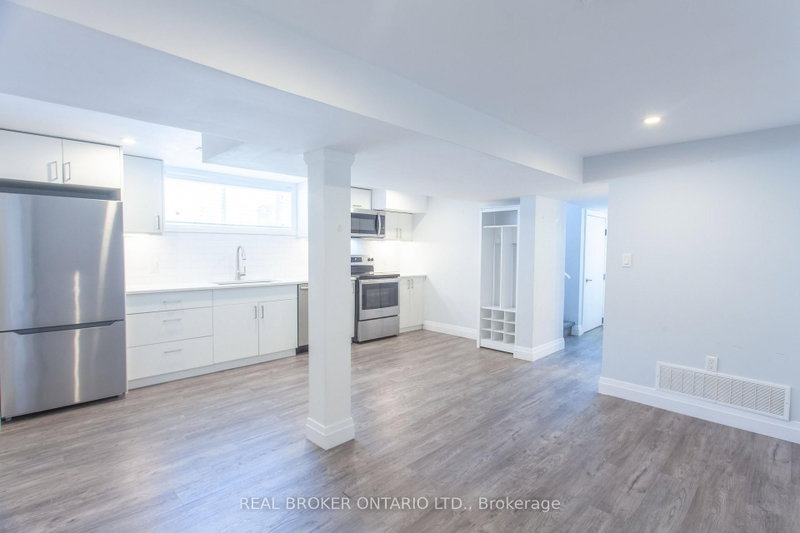 BSMT - 397 Mississaga Street W