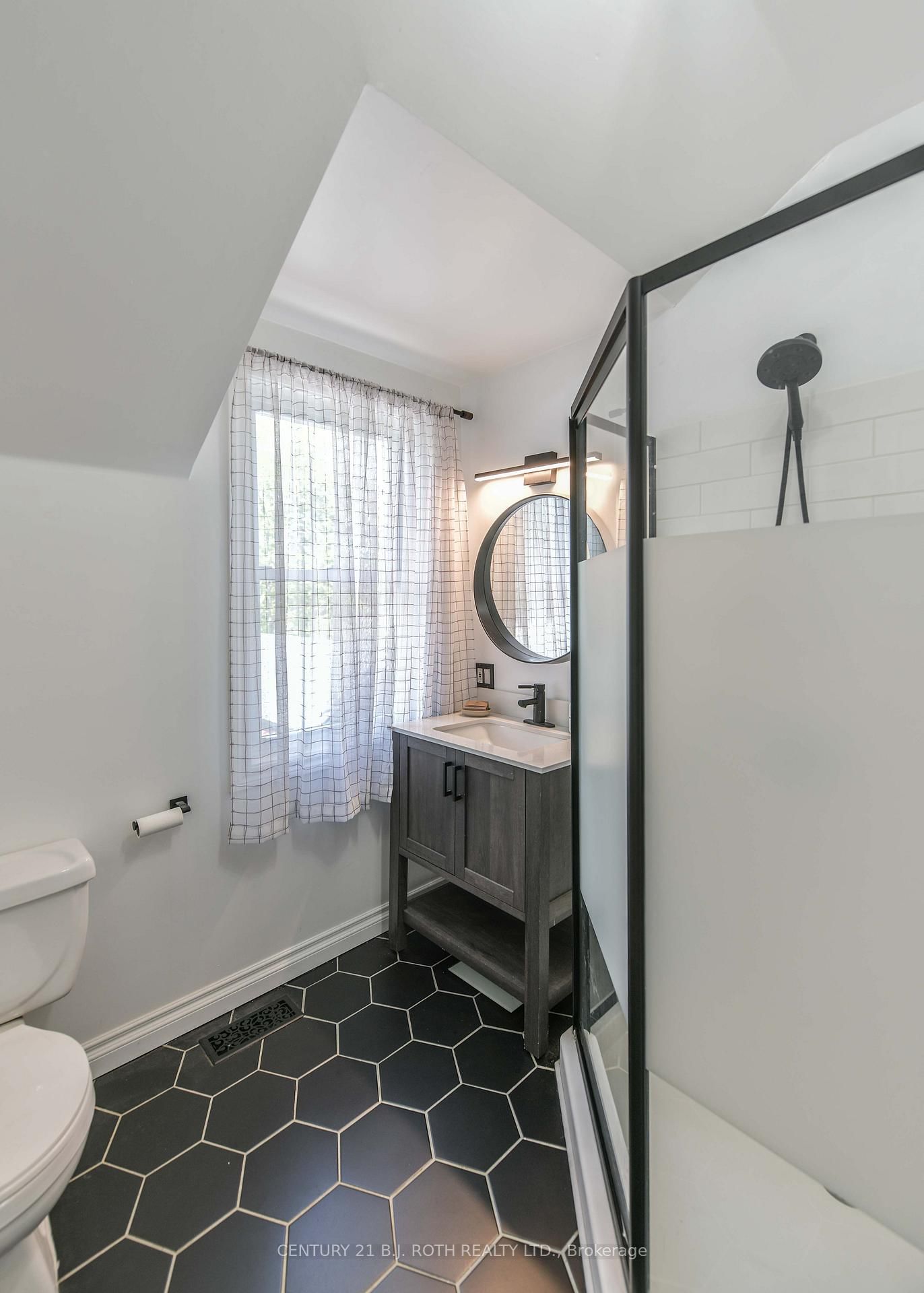 80 Coldwater Road W • Orillia, ON photo 31