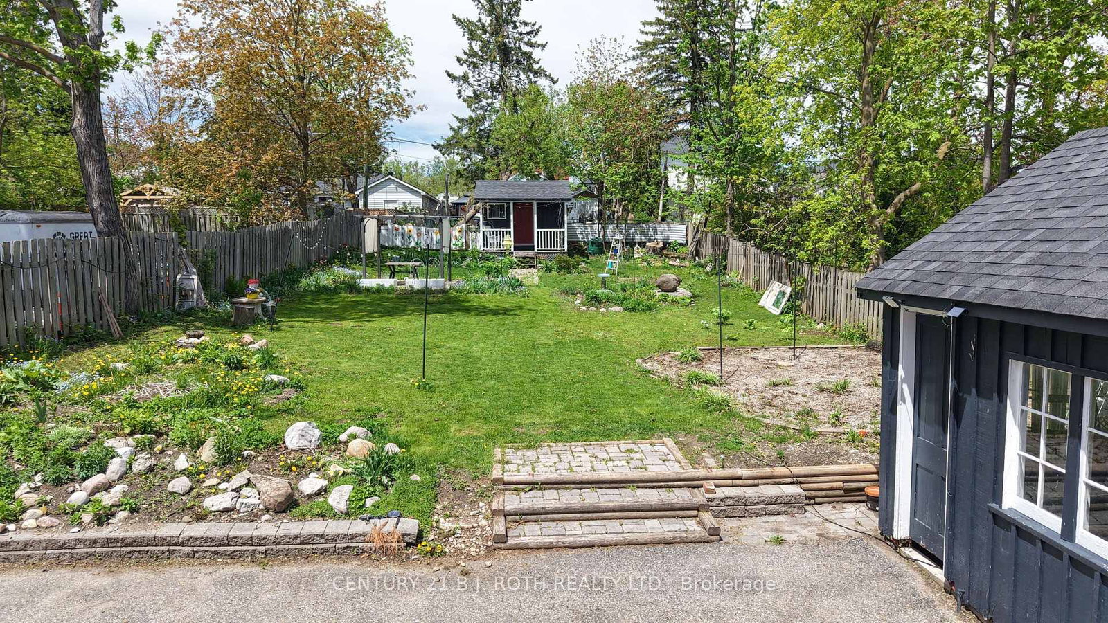 80 Coldwater Road W • Orillia, ON photo 5
