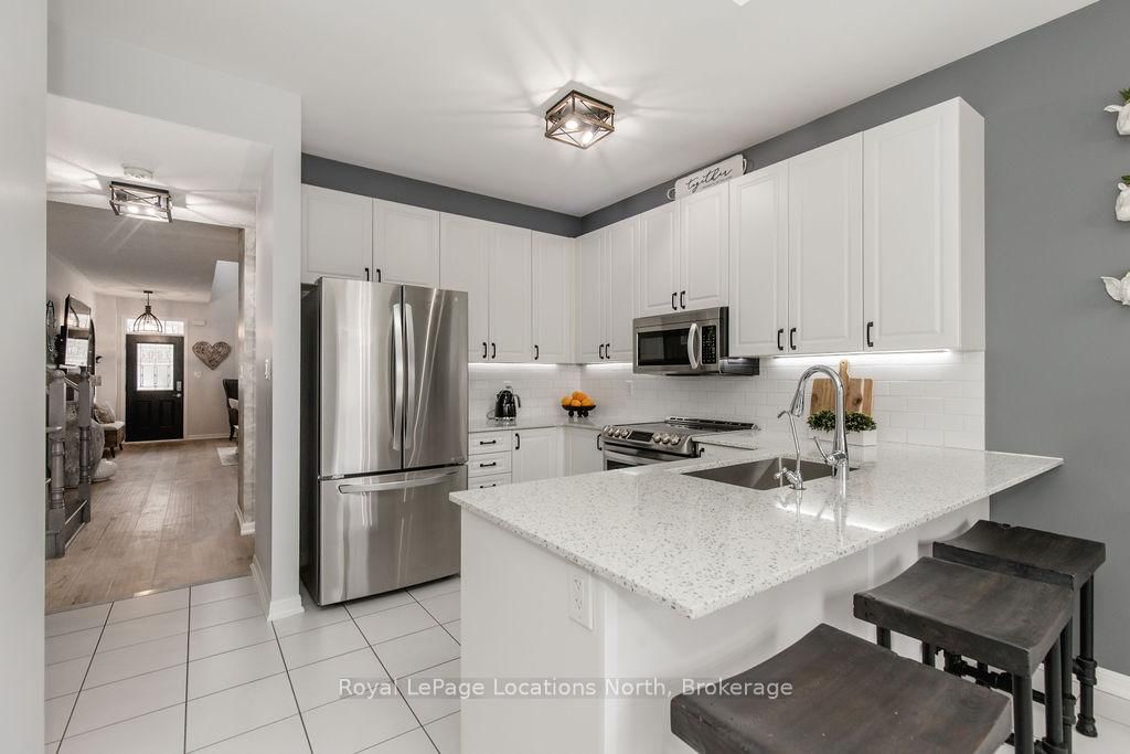 14 Berkshire Avenue • Wasaga Beach, ON photo 12