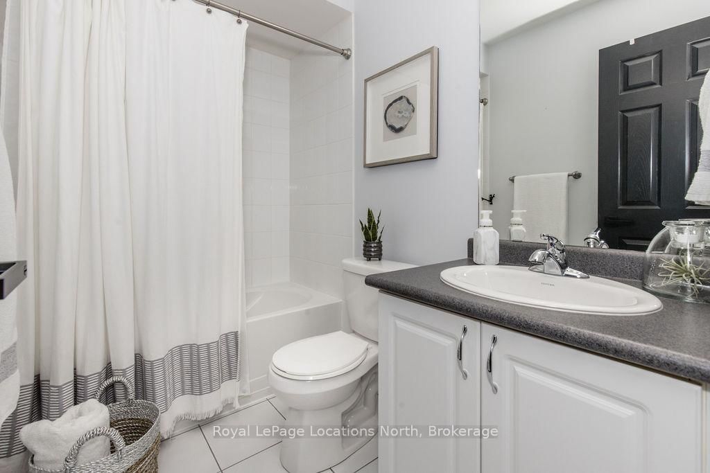 14 Berkshire Avenue • Wasaga Beach, ON photo 28
