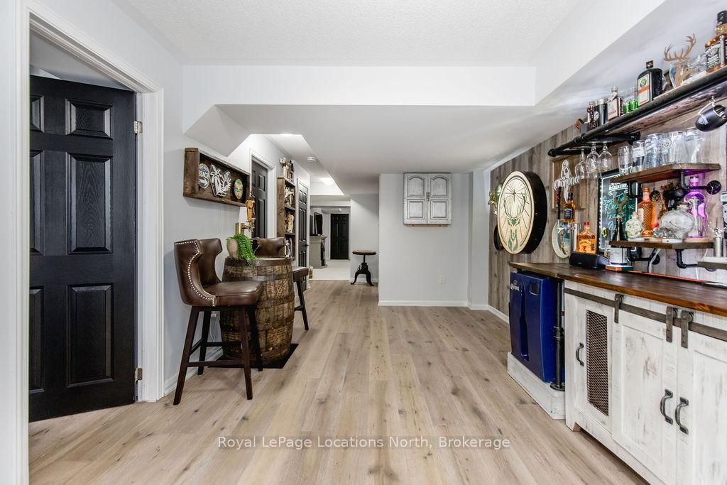 14 Berkshire Avenue • Wasaga Beach, ON photo 39