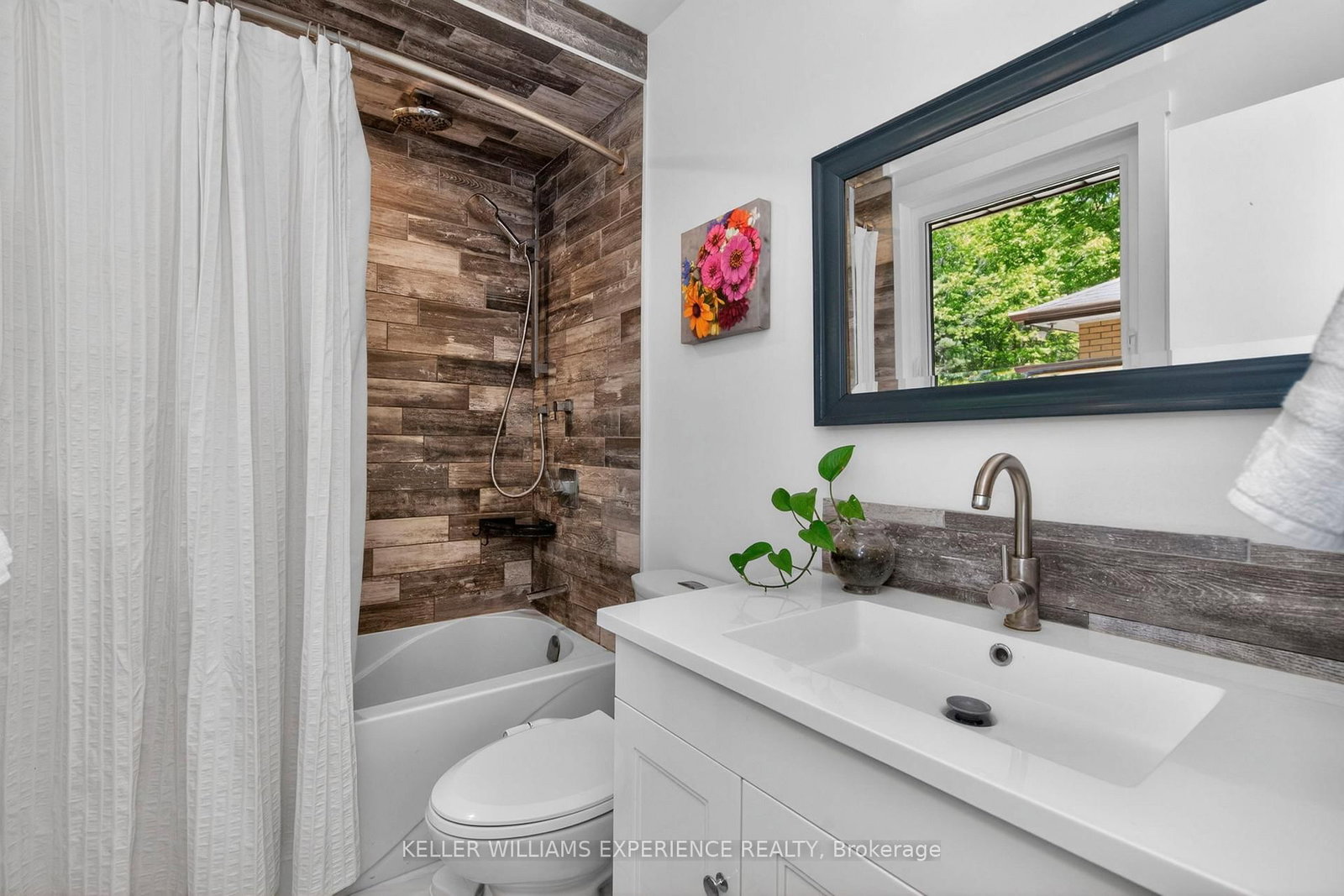 181 Park Road • Tiny, ON photo 17