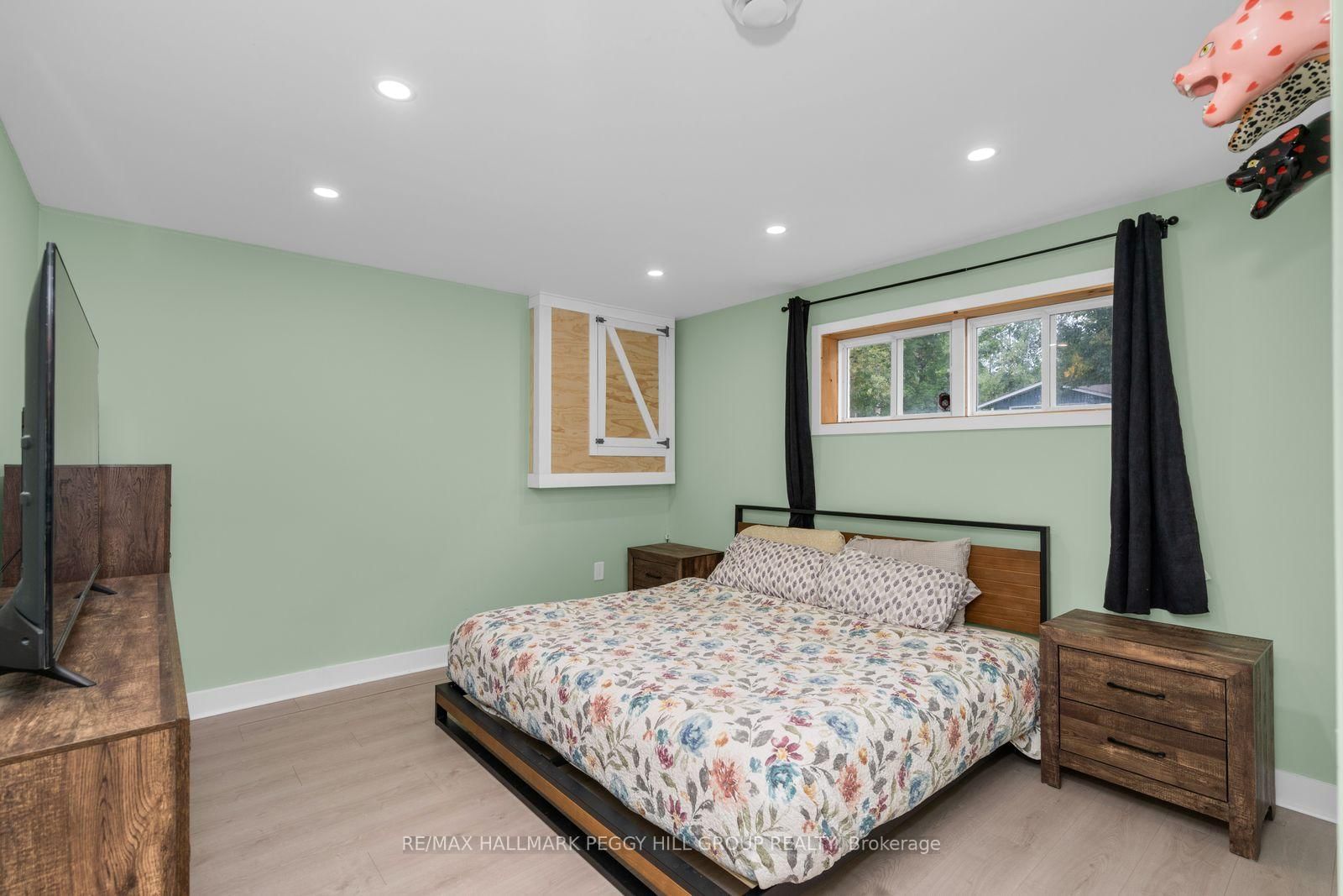 379 Wardell Street • Tay, ON photo 11