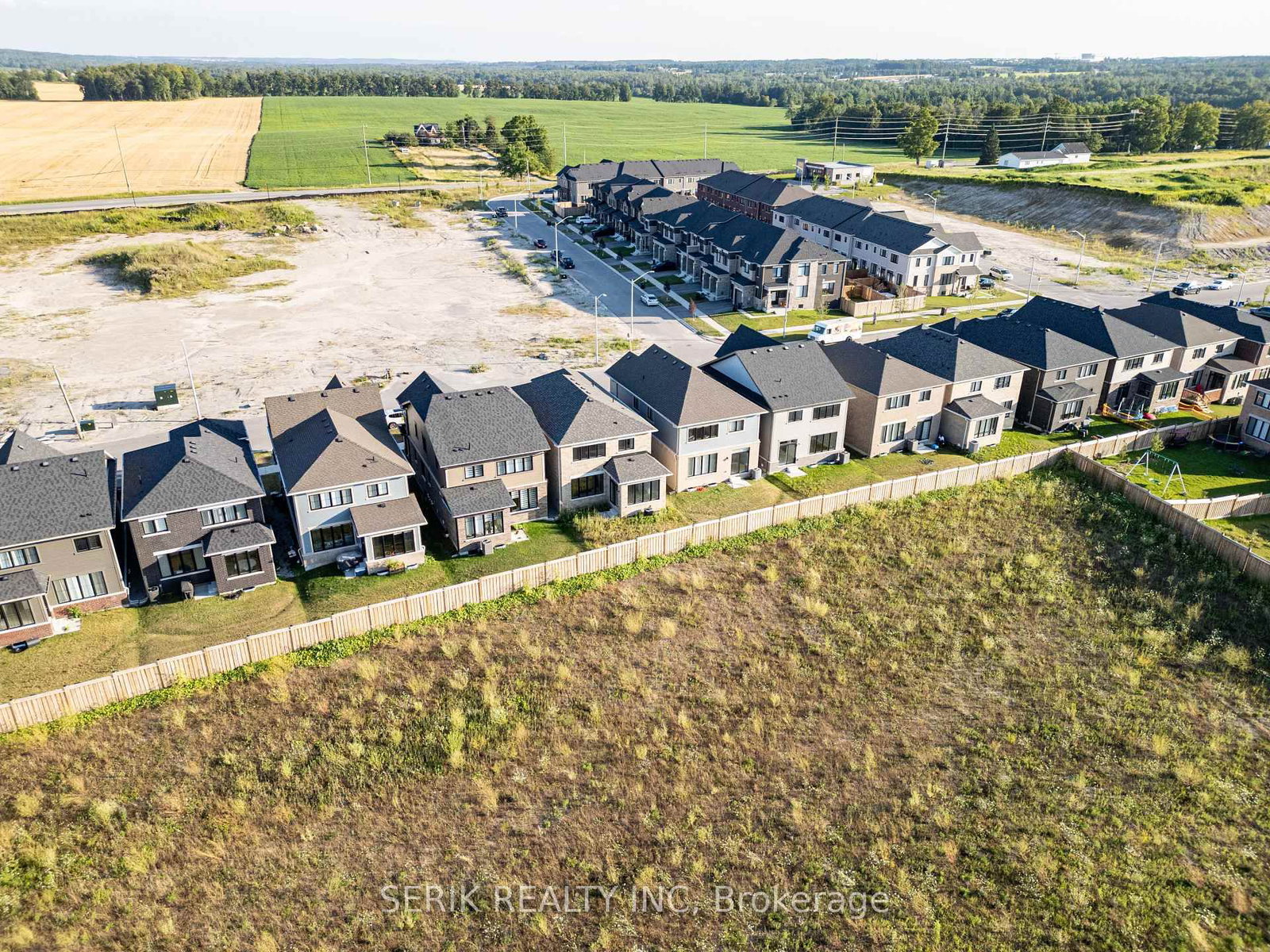 163 Fenchurch Manor • Barrie, ON photo 34