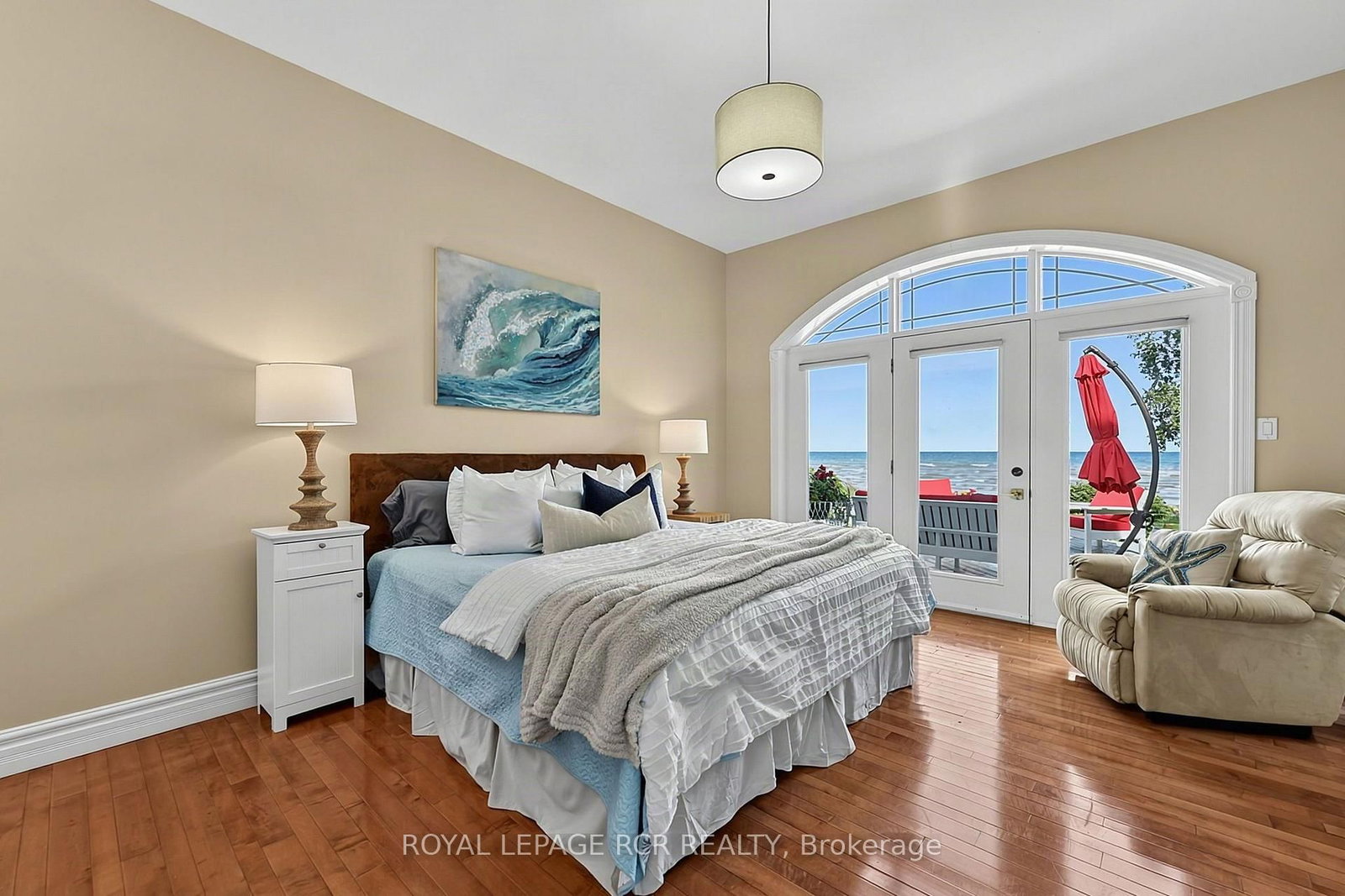 1068 Shore Lane • Wasaga Beach, ON photo 22