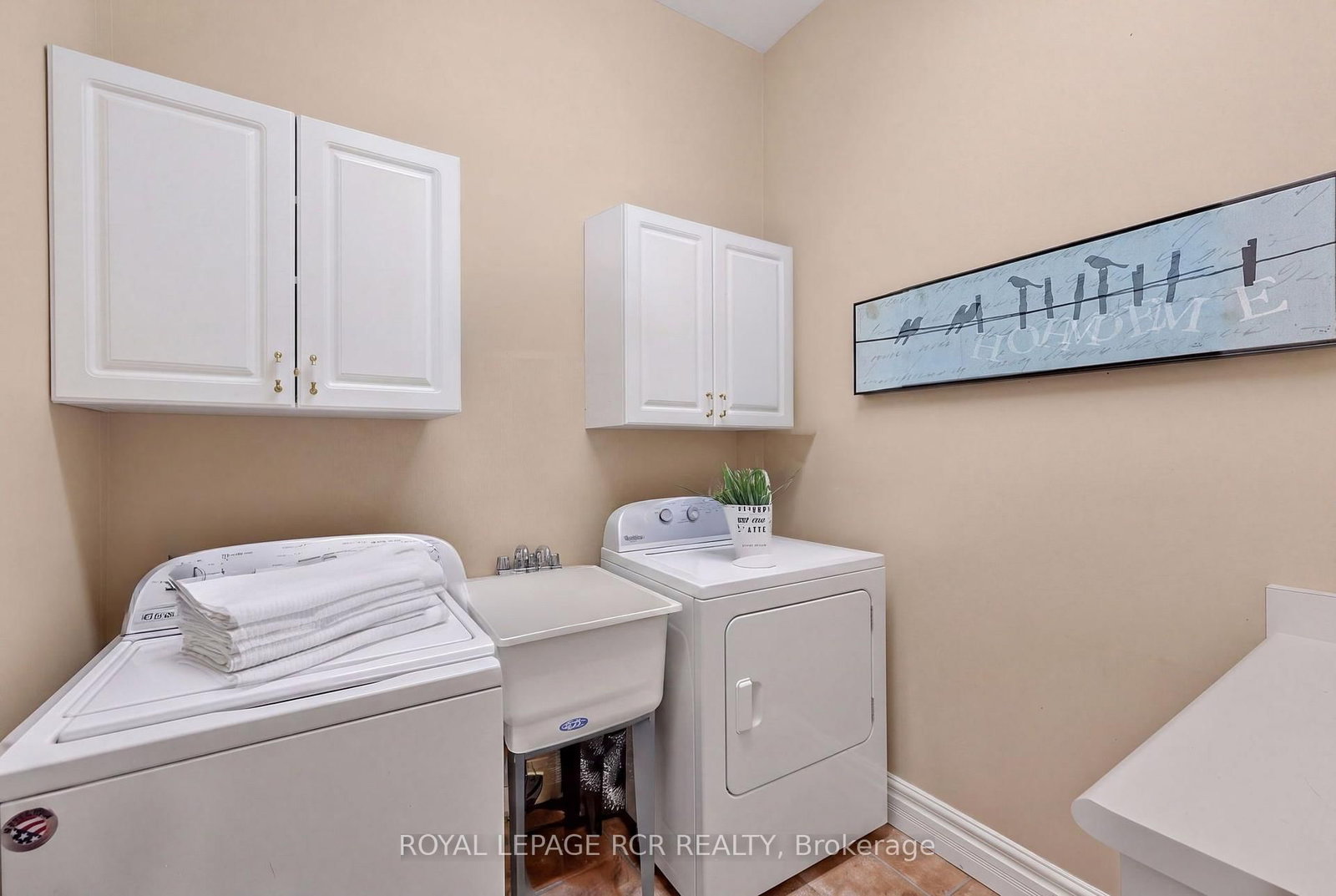 1068 Shore Lane • Wasaga Beach, ON photo 23