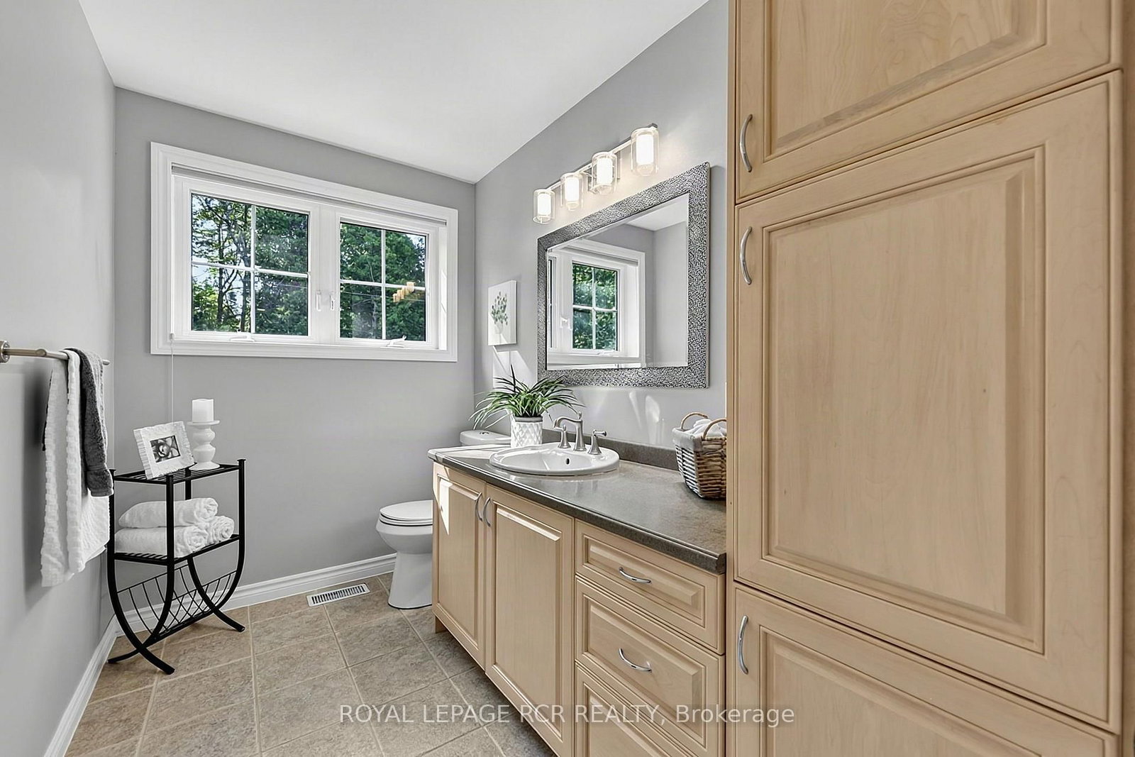 1068 Shore Lane • Wasaga Beach, ON photo 38