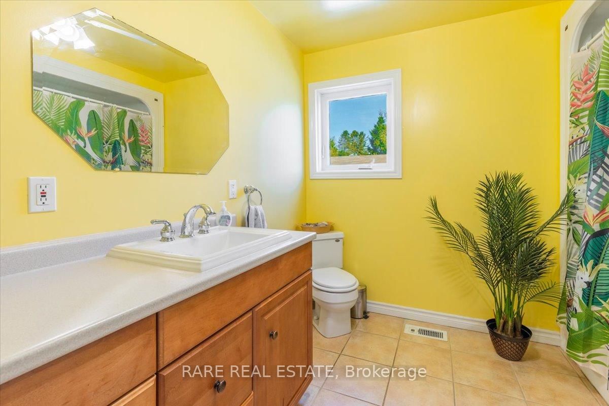 3679 McCarthy Drive • Clearview, ON photo 23
