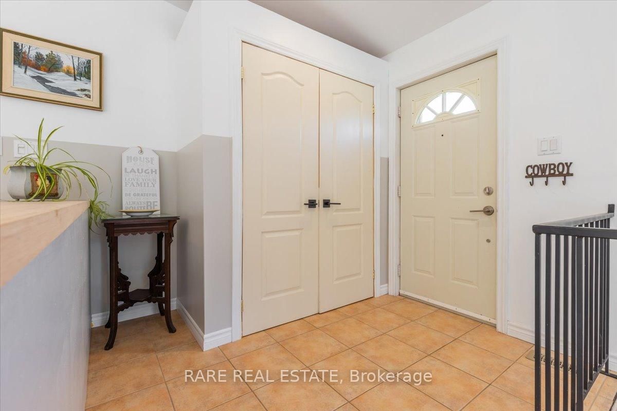 3679 McCarthy Drive • Clearview, ON photo 5