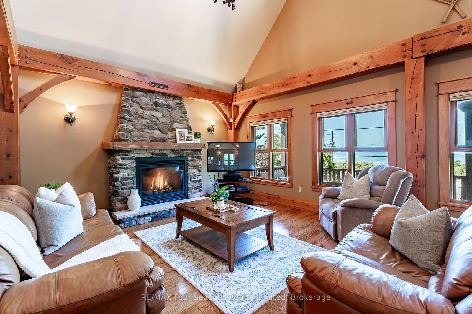 805 Eastdale Drive • Wasaga Beach, ON photo 11