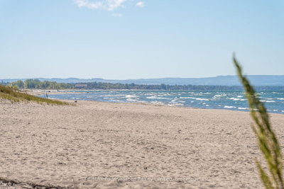 805 Eastdale Drive • Wasaga Beach, ON photo 6