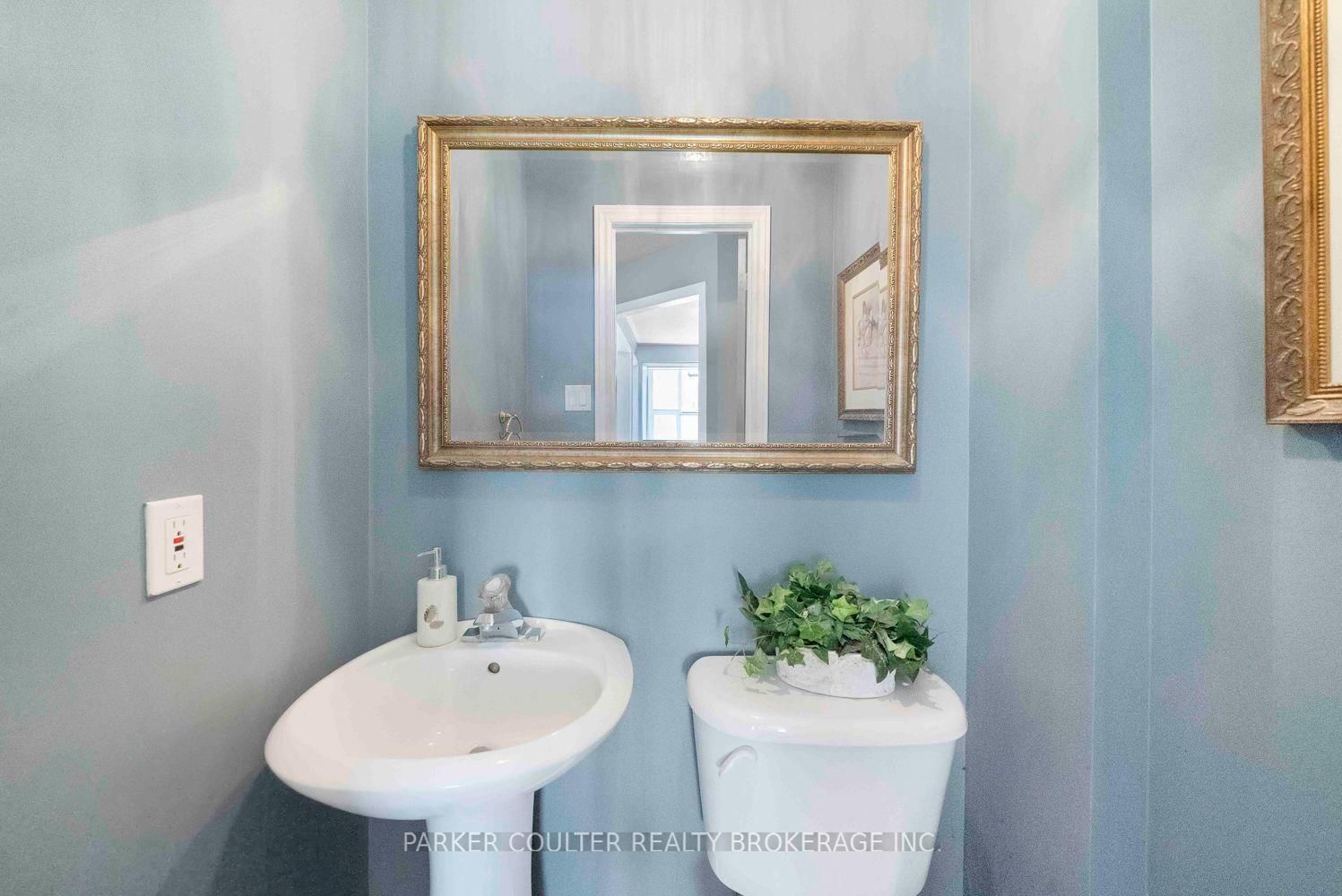 15 Shaina Court • Barrie, ON photo 21