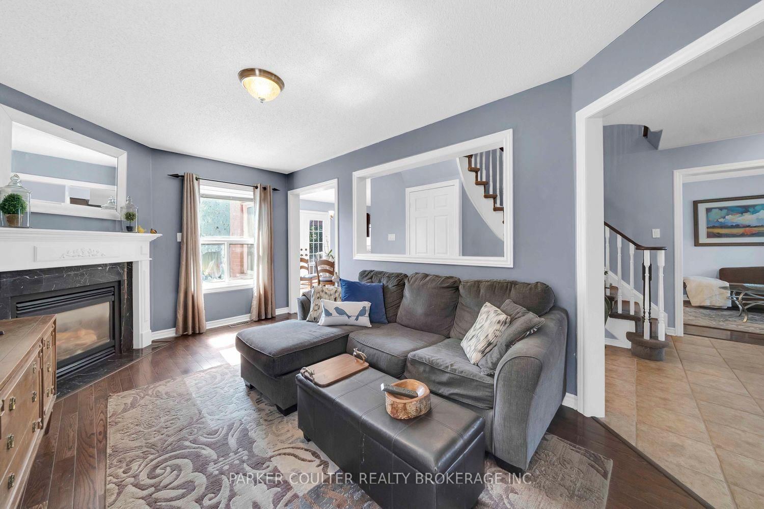 15 Shaina Court • Barrie, ON photo 9