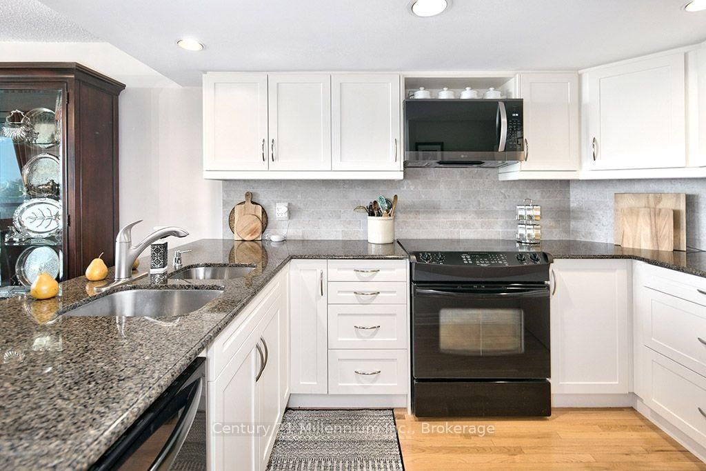 24 Ramblings Way • #802 • Collingwood, ON photo 12