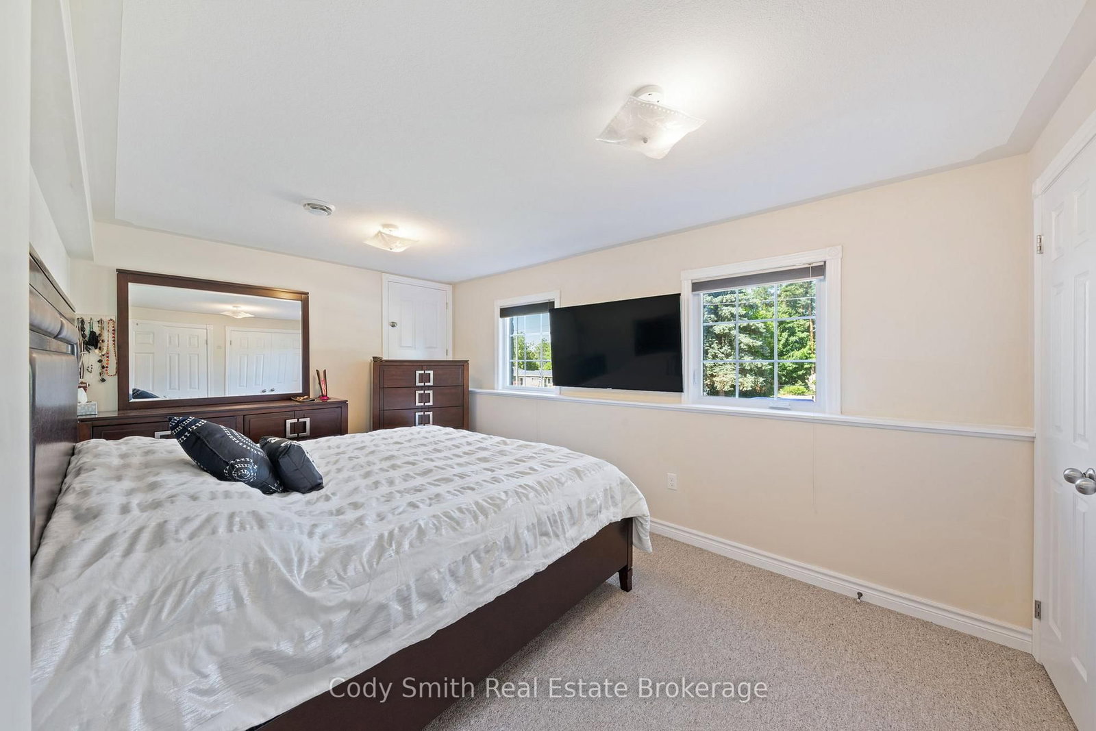 21 CHURCH Street • Penetanguishene, ON photo 12