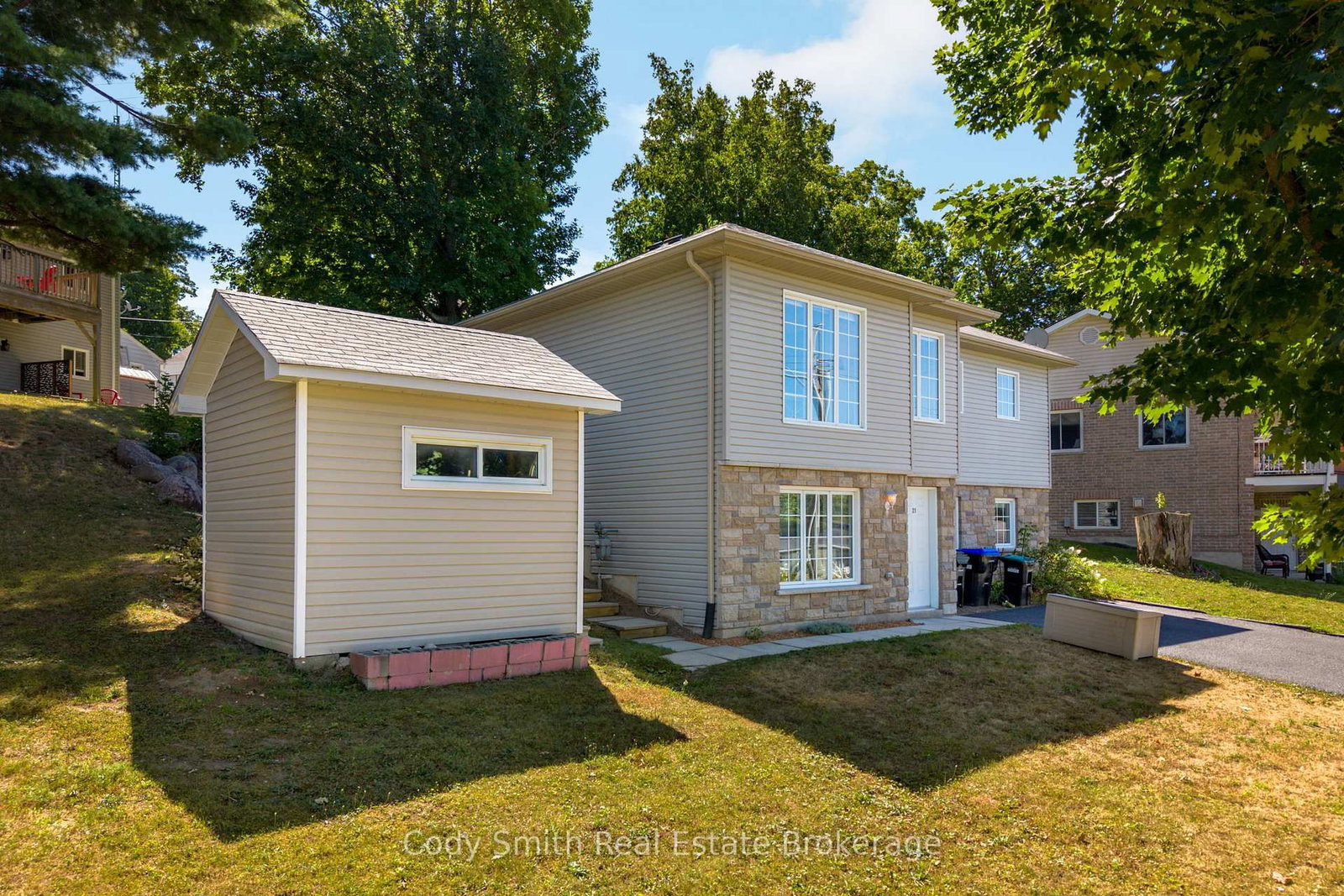 21 CHURCH Street • Penetanguishene, ON photo 29