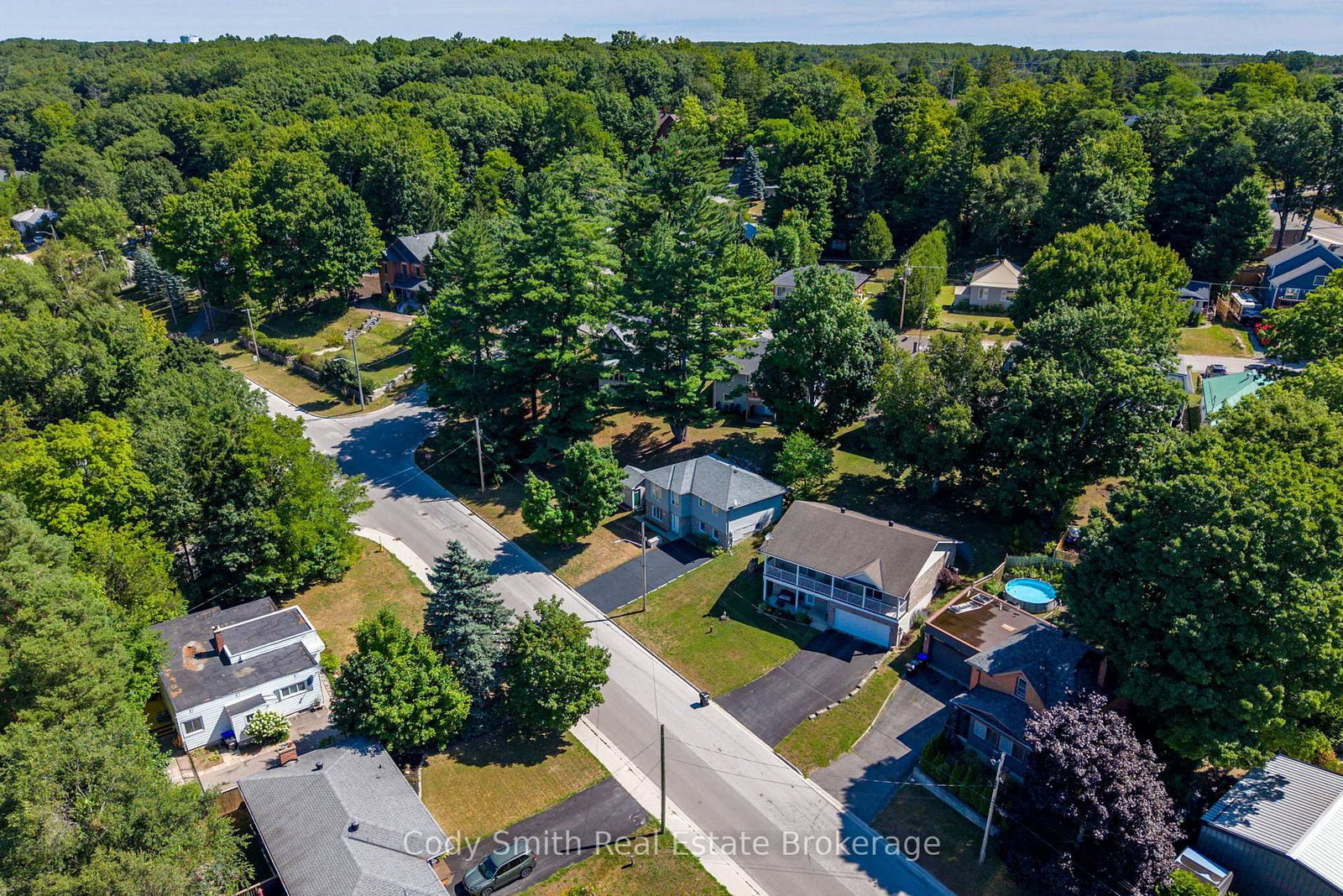21 CHURCH Street • Penetanguishene, ON photo 32