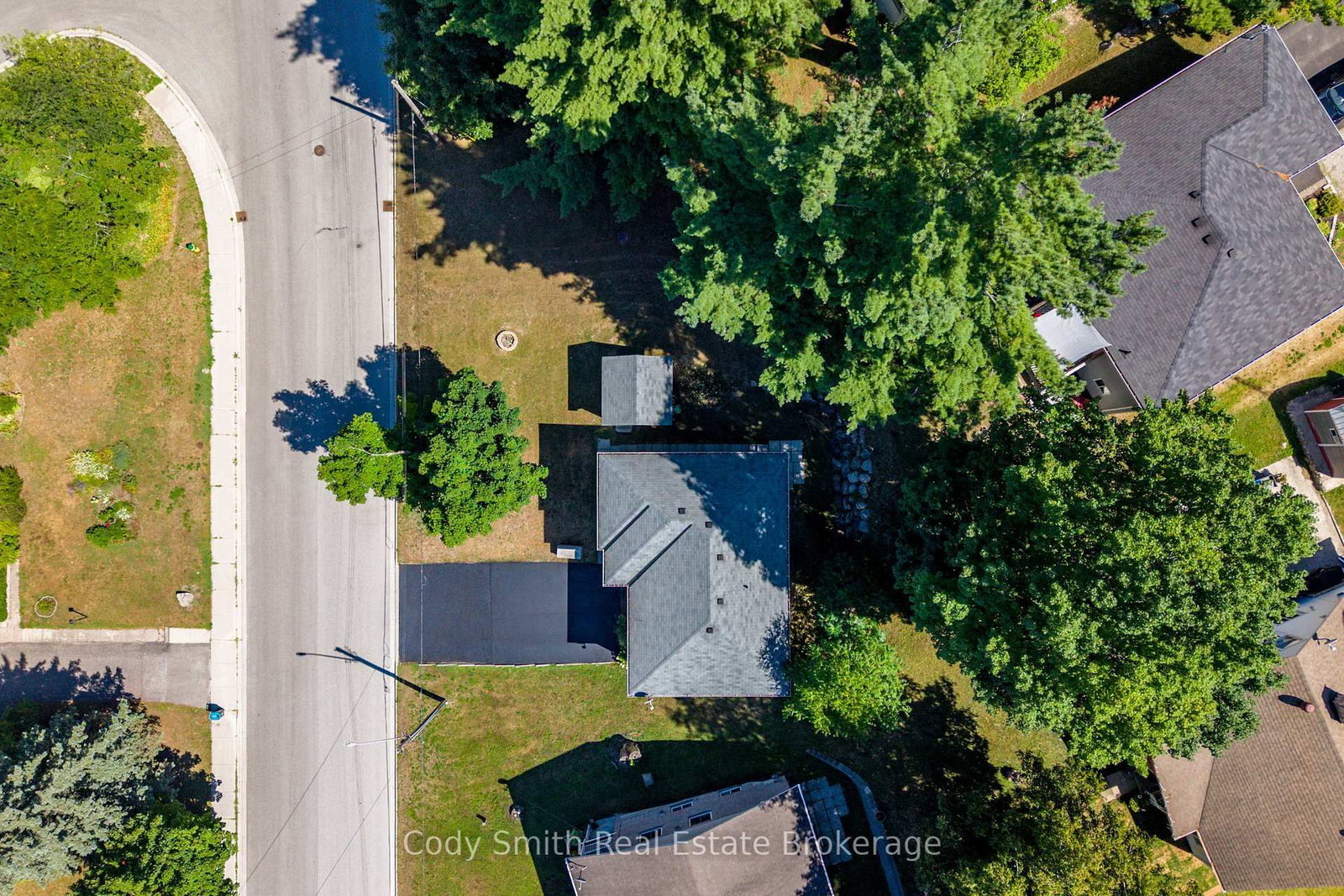 21 CHURCH Street • Penetanguishene, ON photo 33