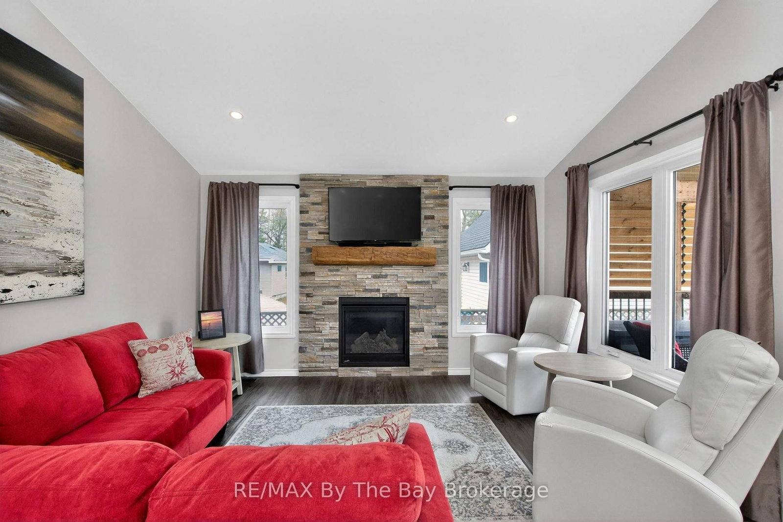 12 5th Lane • Wasaga Beach, ON photo 17