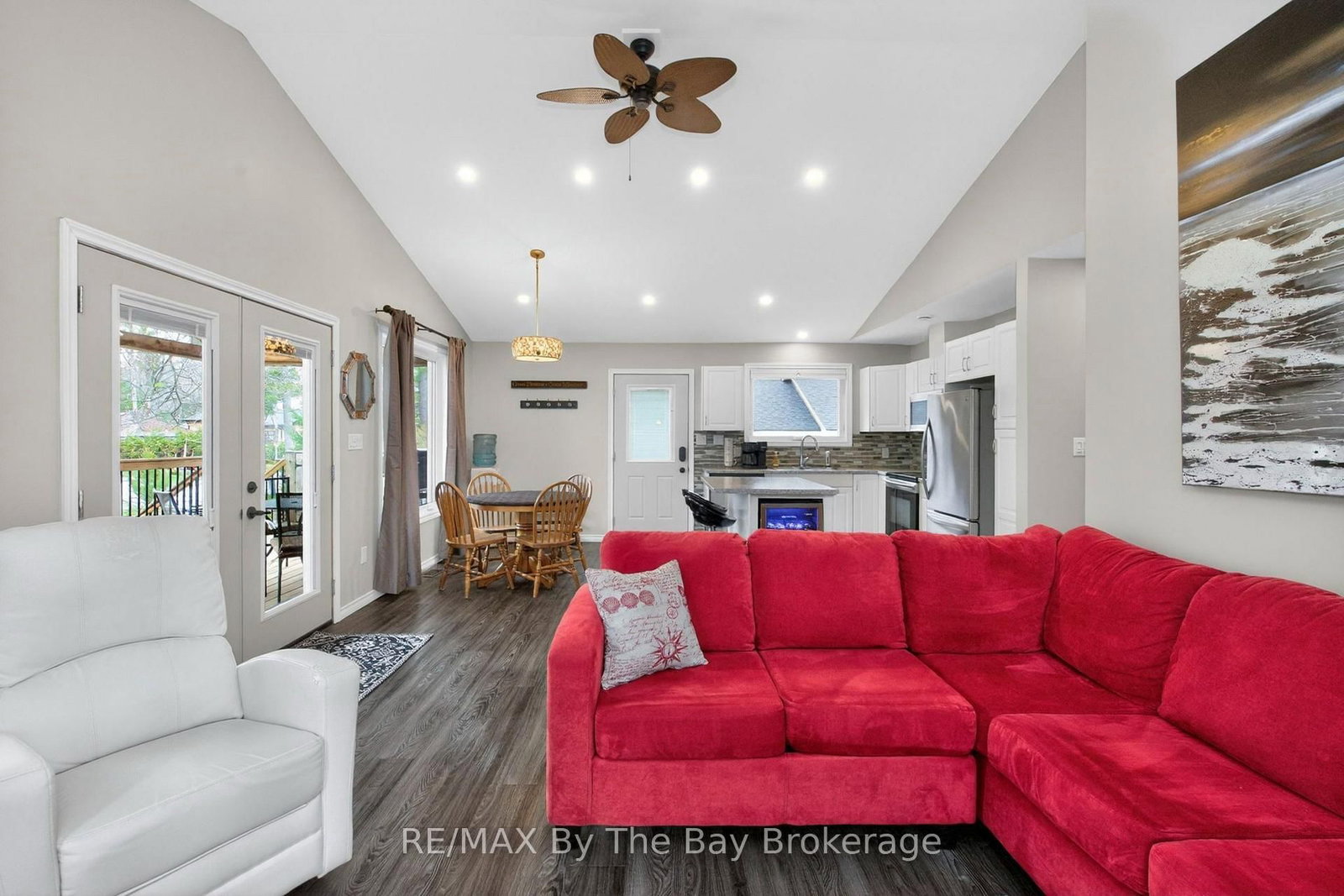 12 5th Lane • Wasaga Beach, ON photo 19