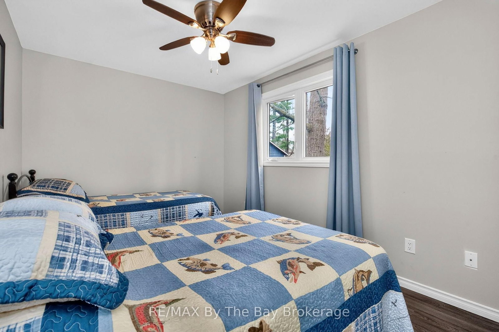 12 5th Lane • Wasaga Beach, ON photo 24