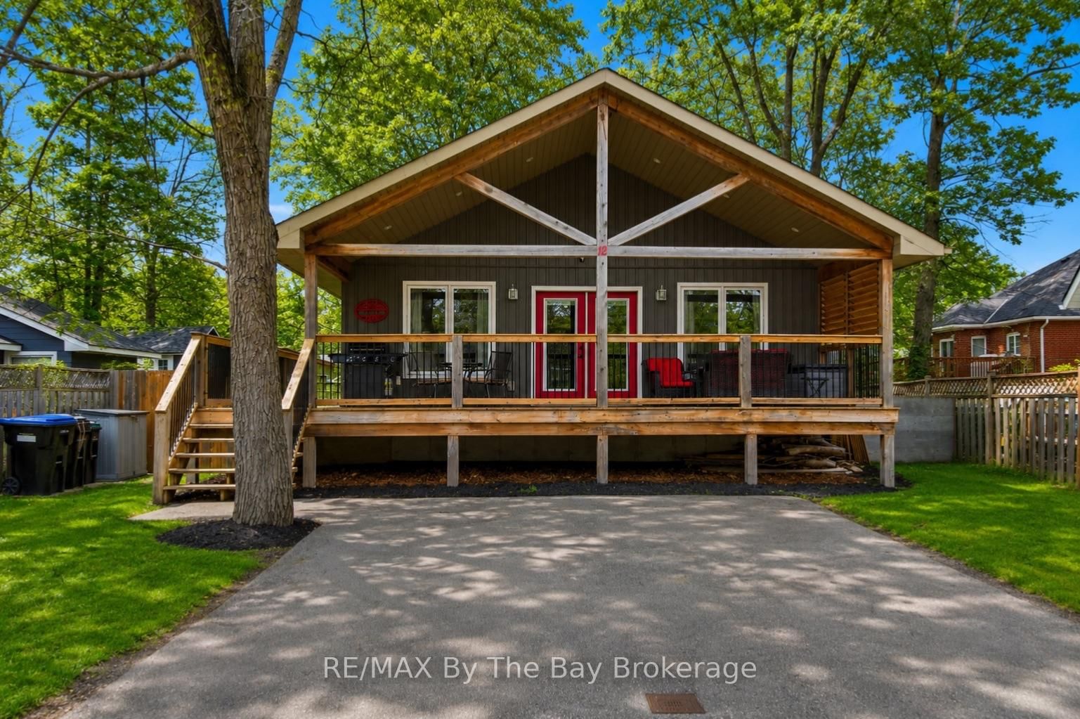 12 5th Lane • Wasaga Beach, ON photo 3