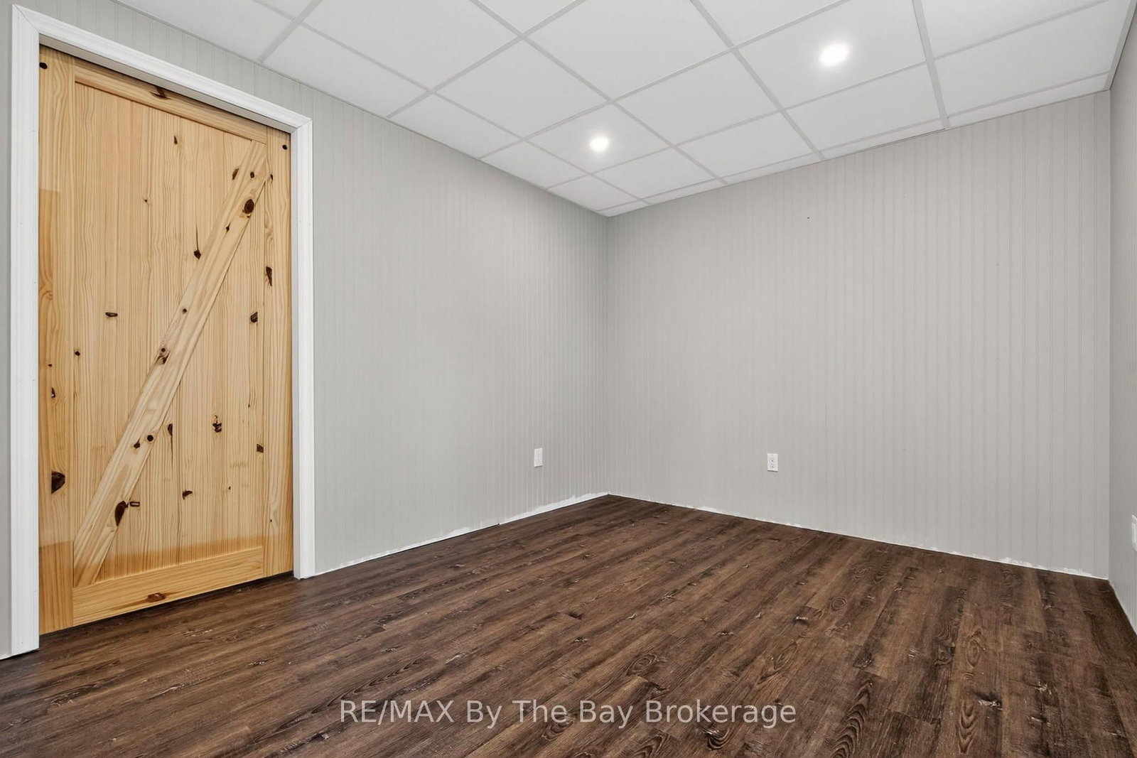 12 5th Lane • Wasaga Beach, ON photo 33