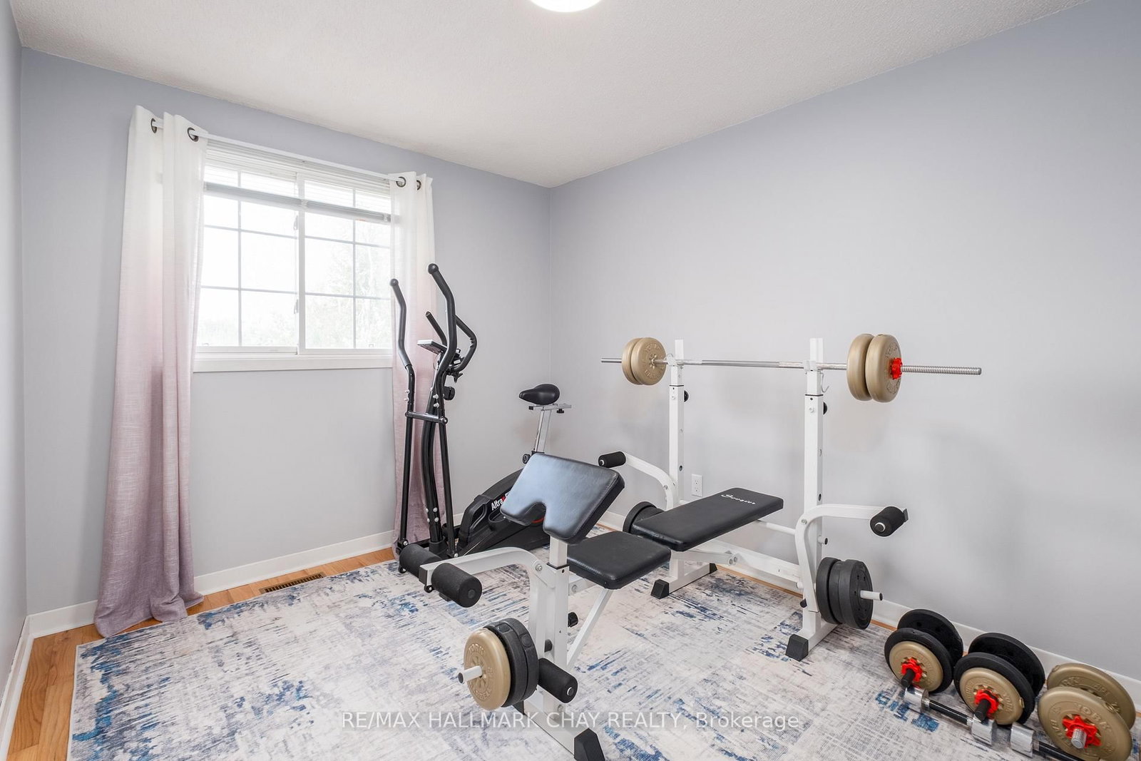 323 Sunnidale Road • Barrie, ON photo 16