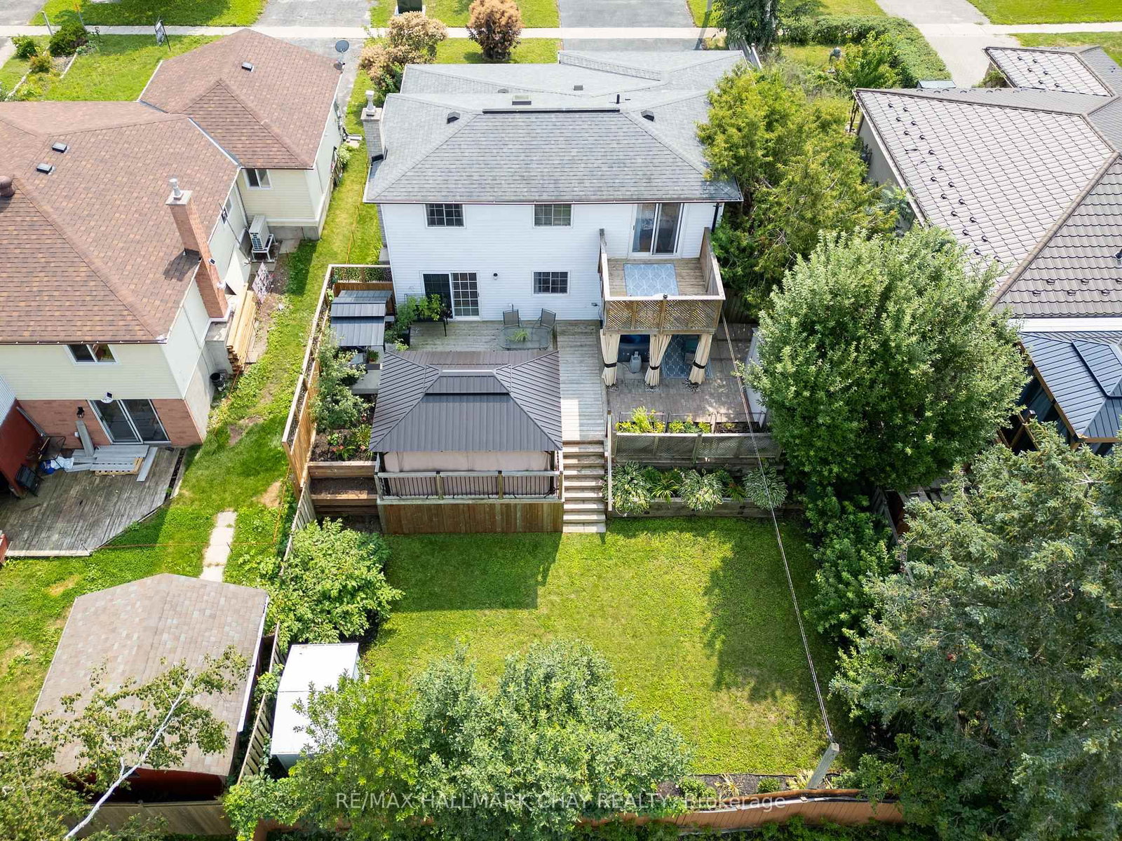 323 Sunnidale Road • Barrie, ON photo 23
