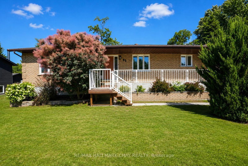 51 Indianola Crescent