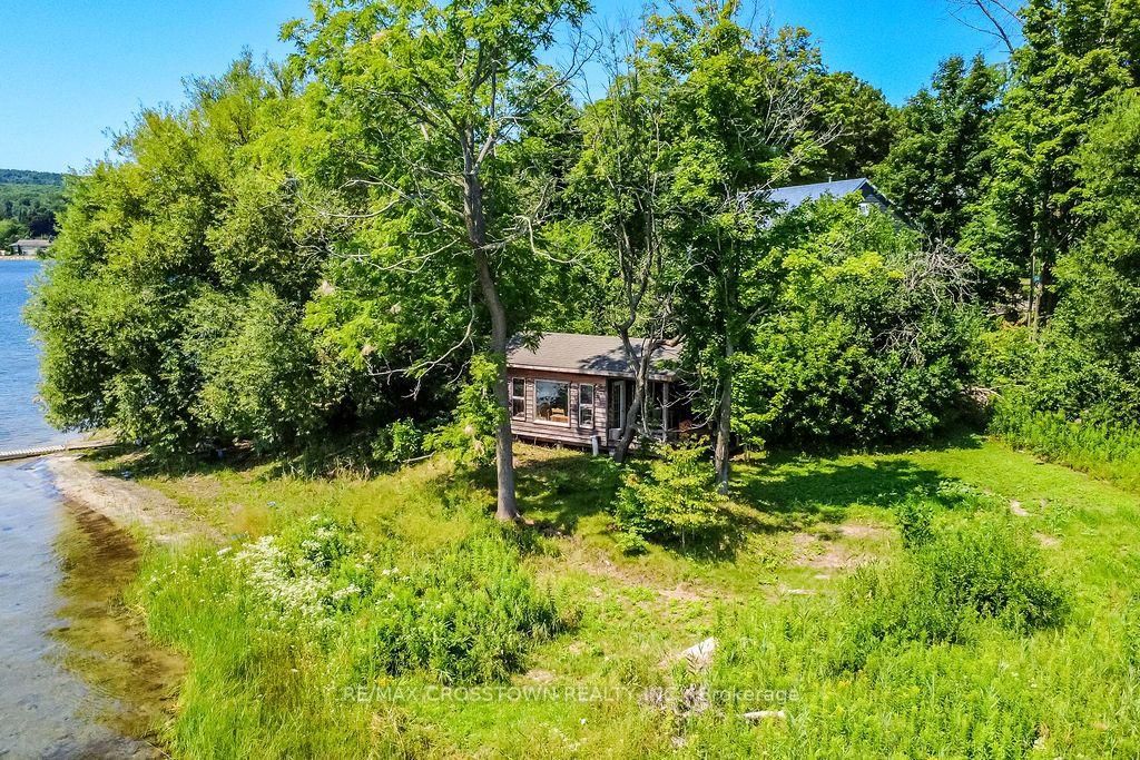 243 Champlain Road • Penetanguishene, ON photo 10