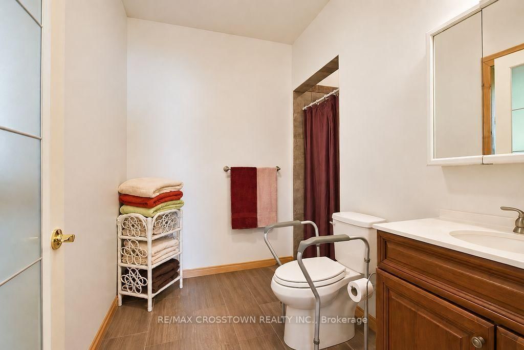 243 Champlain Road • Penetanguishene, ON photo 28
