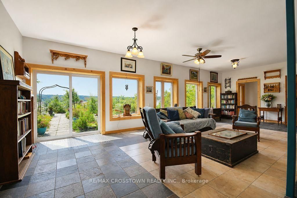 243 Champlain Road • Penetanguishene, ON photo 31