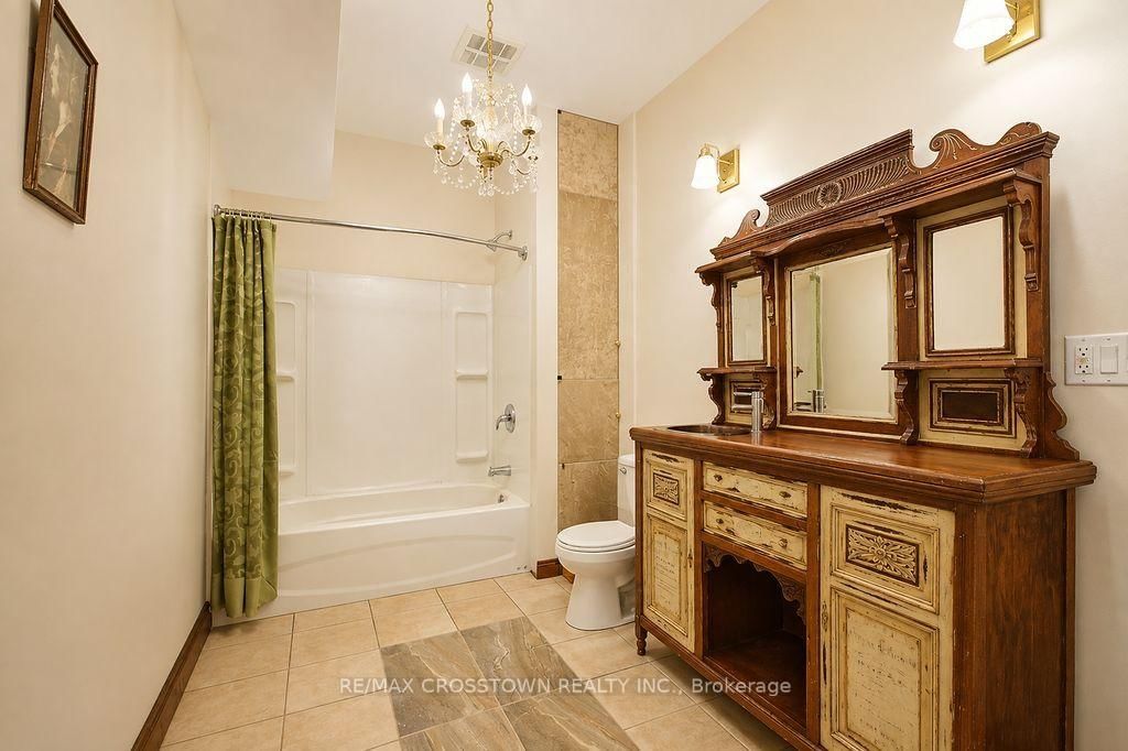 243 Champlain Road • Penetanguishene, ON photo 36
