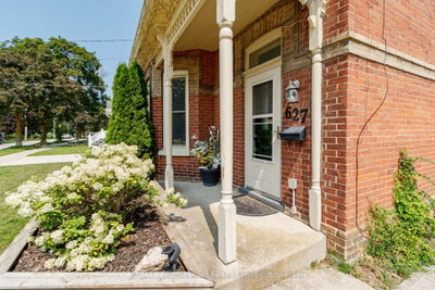 627 Saint Marie Street • Collingwood, ON photo 5