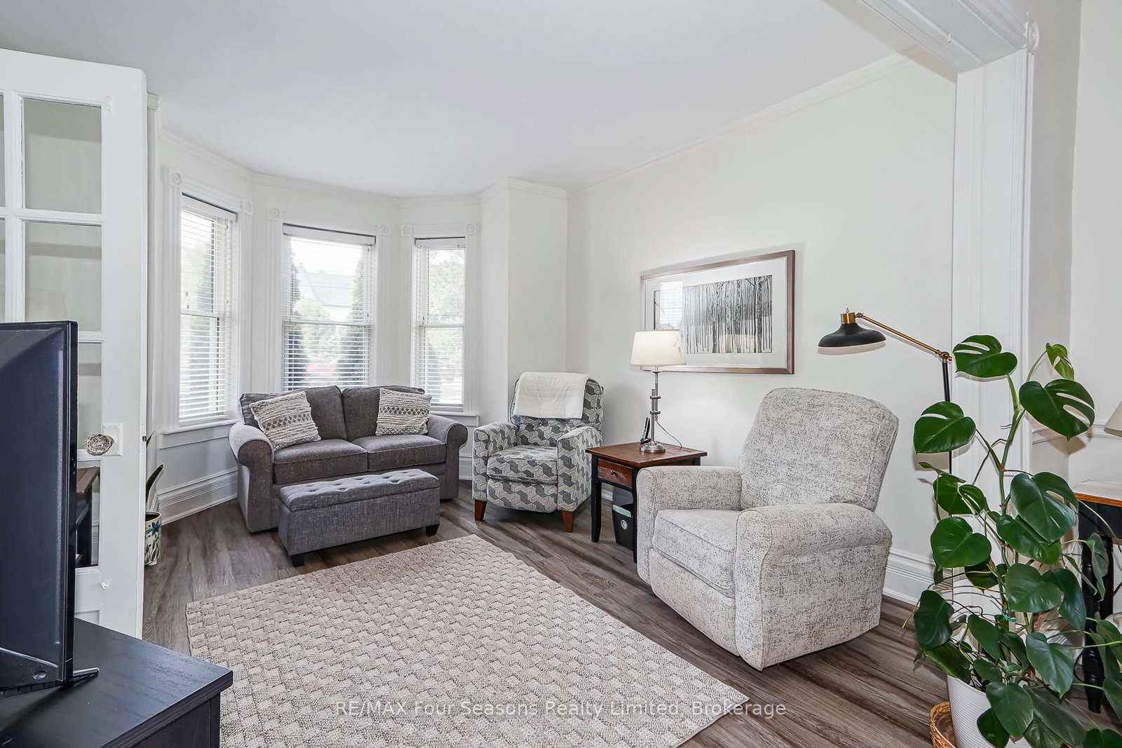 627 Saint Marie Street • Collingwood, ON photo 8